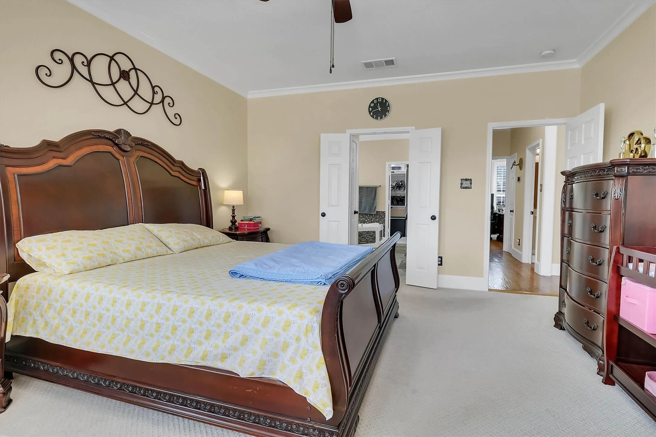 Single Family Residence For Sale in Denton County , 1500 Bastrop Drive, Carrollton, Texas 75010, 4 Bedroom, 3 Bathroom, 2 Garage spaces, 2,849 Sqft, built in 1998, mls#21382812, Real Estate Agent in Carrollton, Homes For Sale in Denton county, Homes For Sale in Carrollton, Realtor in Carrollton Texas, Real Estate Brokerage Independent Realty Texas, Luminita Cordes Realtor