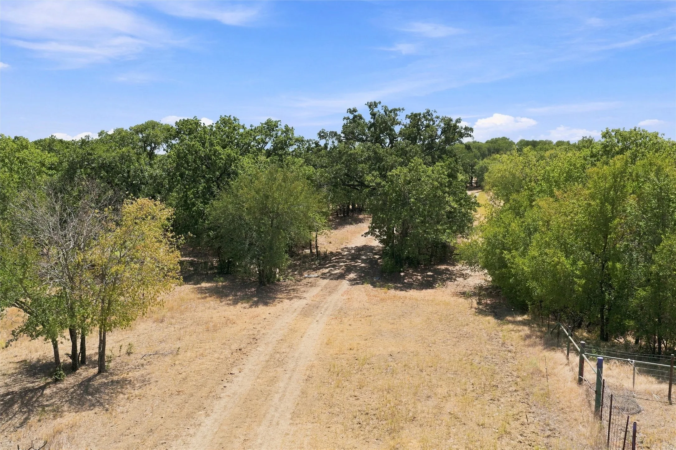 Ranch For Sale in Hill County , 7526 Fm 2114, Hubbard, Texas 76648, 0, 0, Garage spaces, 0 Sqft, built in 2000, mls#21385498, Real Estate Agent in Hubbard, Homes For Sale in Hill county, Homes For Sale in Hubbard, Realtor in Hubbard Texas, Real Estate Brokerage Independent Realty Texas, Luminita Cordes Realtor
