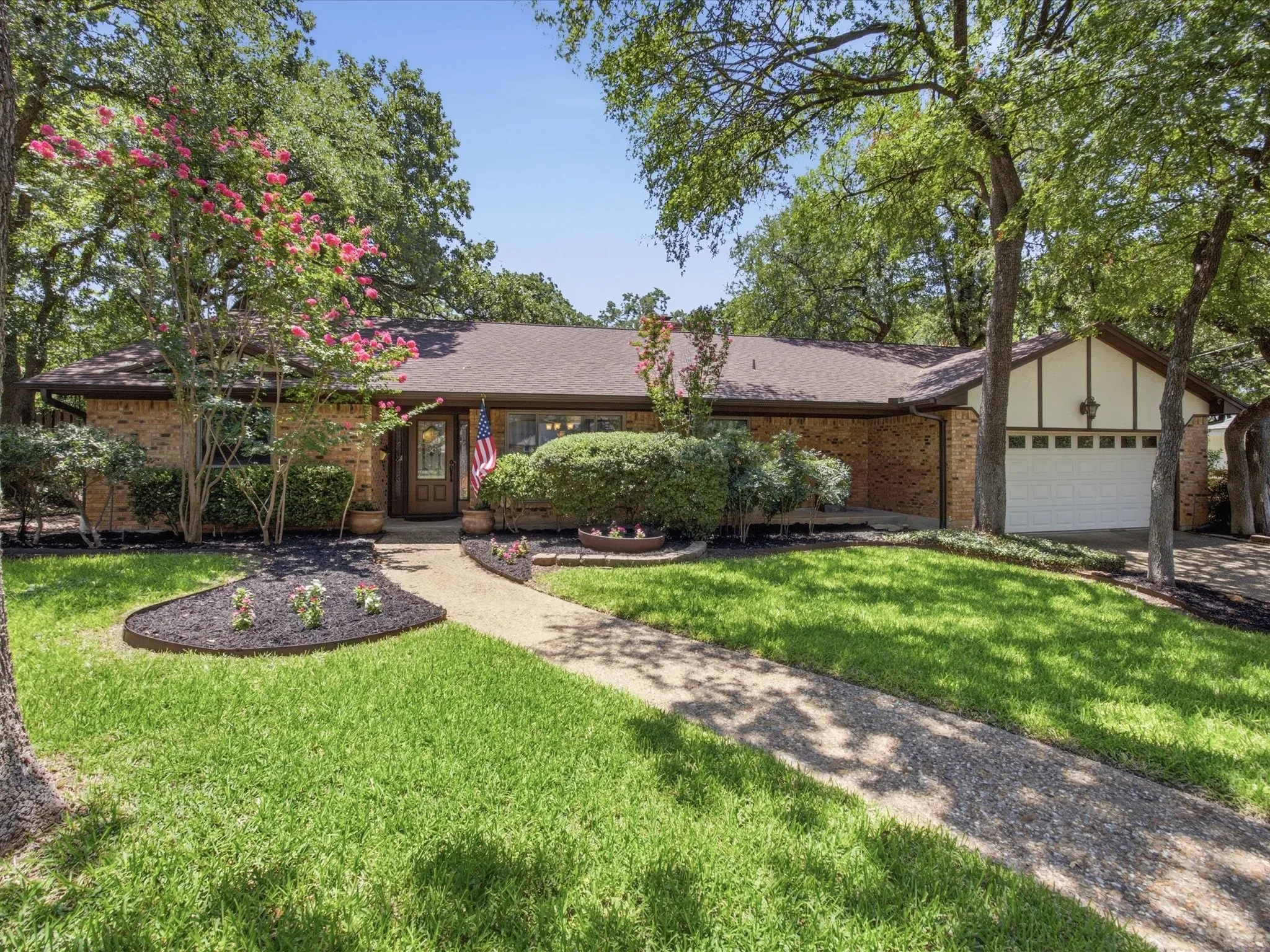 Single Family Residence For Sale