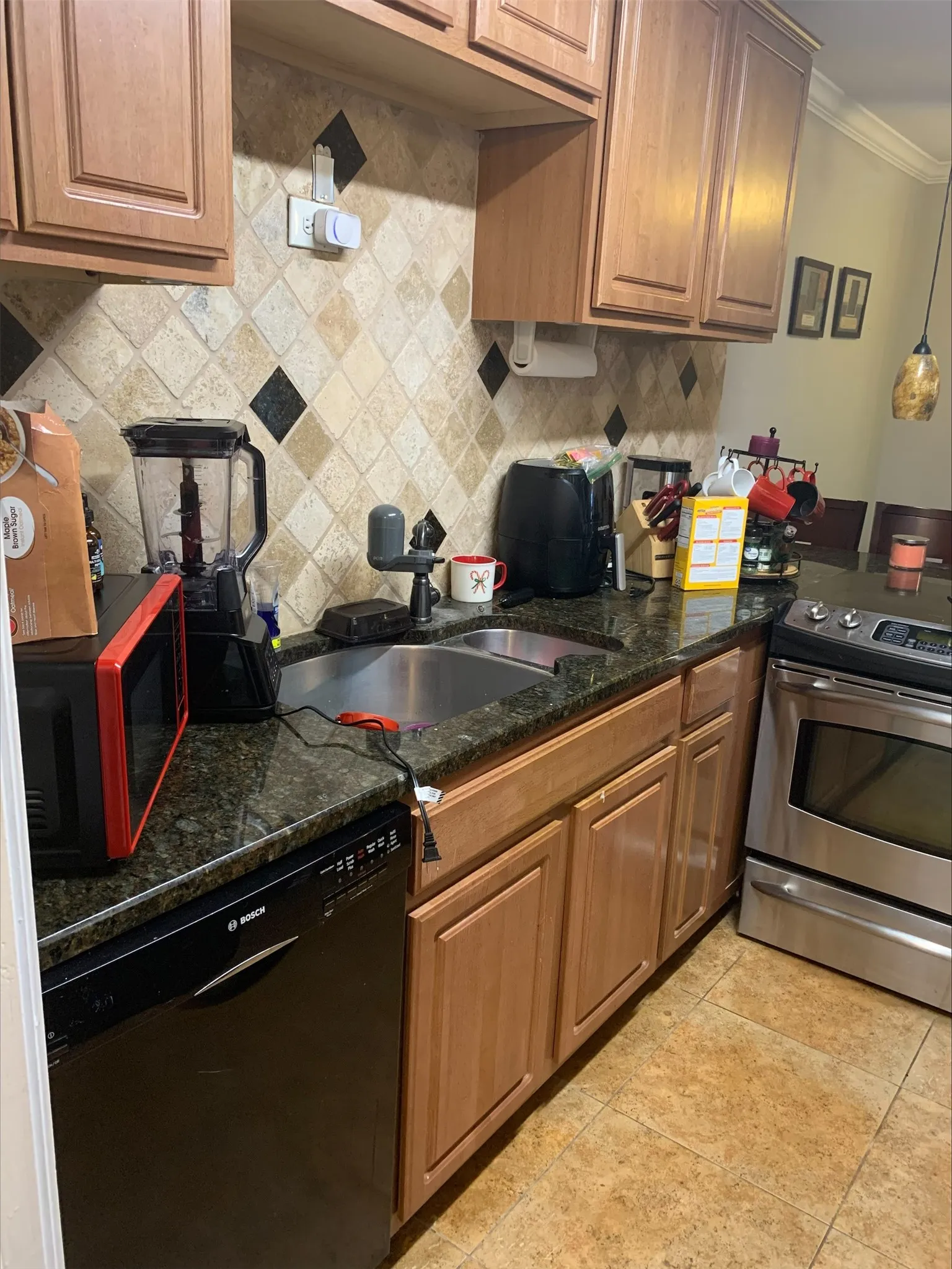 Condominium For Sale in Collin County , 18333 Roehampton Drive, Dallas, Texas 75252, 2 Bedroom, 1 Bathroom, Garage spaces, 737 Sqft, built in 1985, mls#21378984, Real Estate Agent in Dallas, Homes For Sale in Collin county, Homes For Sale in Dallas, Realtor in Dallas Texas, Real Estate Brokerage Independent Realty Texas, Luminita Cordes Realtor