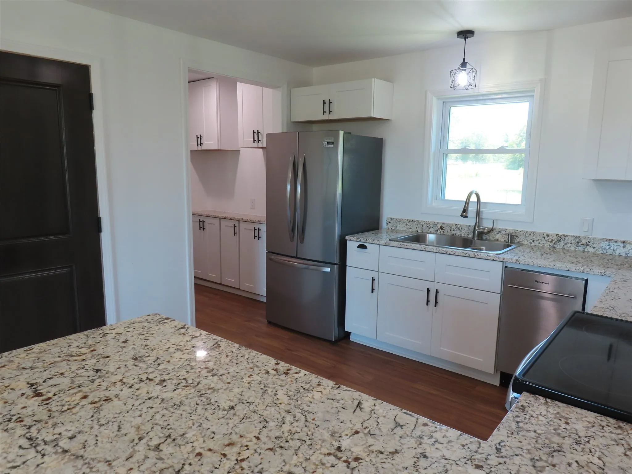 Single Family Residence For Sale in Camp County , 2099 County Road 3420, Leesburg, Texas 75451, 2 Bedroom, 1 Bathroom, Garage spaces, 832 Sqft, built in 1973, mls#21385505, Real Estate Agent in Leesburg, Homes For Sale in Camp county, Homes For Sale in Leesburg, Realtor in Leesburg Texas, Real Estate Brokerage Independent Realty Texas, Luminita Cordes Realtor