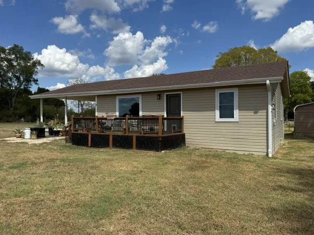 Single Family Residence For Sale in Camp County , 2099 County Road 3420, Leesburg, Texas 75451, 2 Bedroom, 1 Bathroom, Garage spaces, 832 Sqft, built in 1973, mls#21385505, Real Estate Agent in Leesburg, Homes For Sale in Camp county, Homes For Sale in Leesburg, Realtor in Leesburg Texas, Real Estate Brokerage Independent Realty Texas, Luminita Cordes Realtor