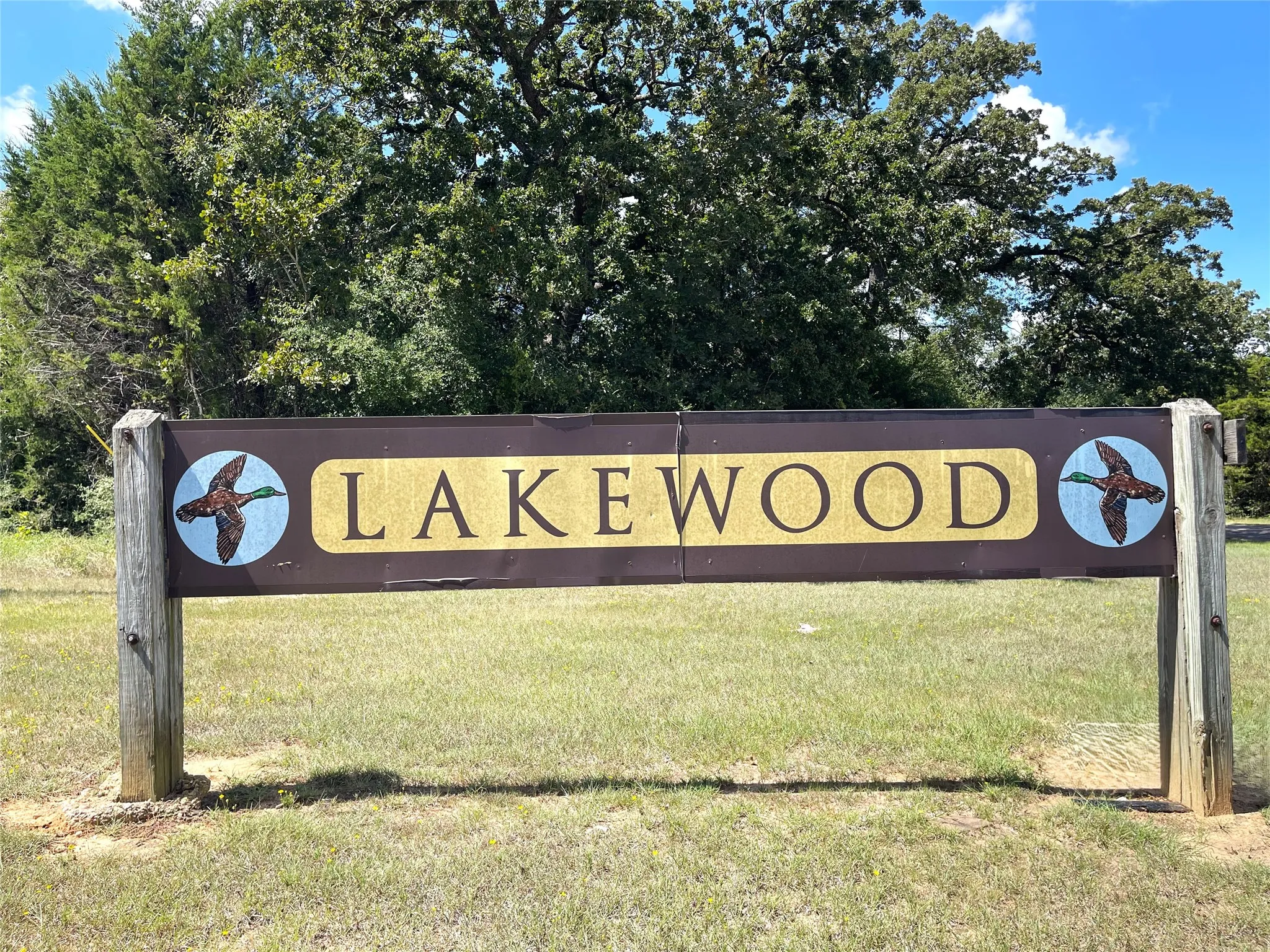 Single Family Residence For Sale in Leon County , 20080 PR 3186, Marquez, Texas 77865, 3 Bedroom, 2 Bathroom, 2 Garage spaces, 1,540 Sqft, built in 2007, mls#21384923, Real Estate Agent in Marquez, Homes For Sale in Leon county, Homes For Sale in Marquez, Realtor in Marquez Texas, Real Estate Brokerage Independent Realty Texas, Luminita Cordes Realtor