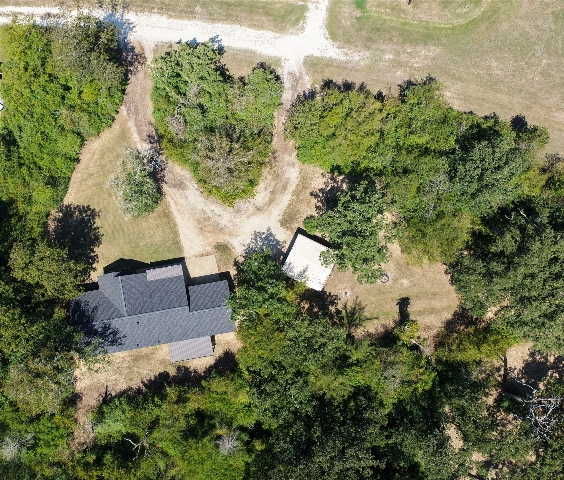 Single Family Residence For Sale in Leon County , 20080 PR 3186, Marquez, Texas 77865, 3 Bedroom, 2 Bathroom, 2 Garage spaces, 1,540 Sqft, built in 2007, mls#21384923, Real Estate Agent in Marquez, Homes For Sale in Leon county, Homes For Sale in Marquez, Realtor in Marquez Texas, Real Estate Brokerage Independent Realty Texas, Luminita Cordes Realtor