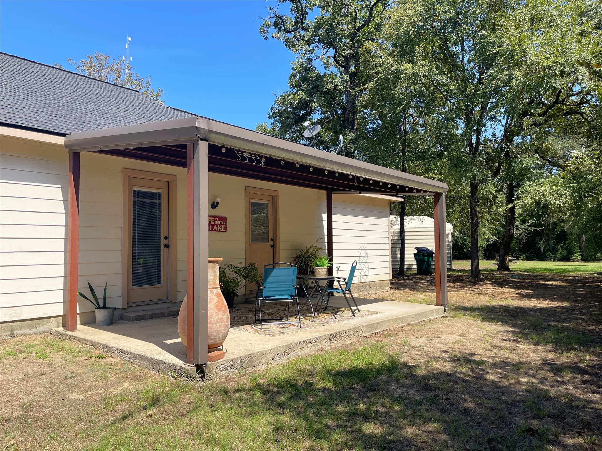 Single Family Residence For Sale in Leon County , 20080 PR 3186, Marquez, Texas 77865, 3 Bedroom, 2 Bathroom, 2 Garage spaces, 1,540 Sqft, built in 2007, mls#21384923, Real Estate Agent in Marquez, Homes For Sale in Leon county, Homes For Sale in Marquez, Realtor in Marquez Texas, Real Estate Brokerage Independent Realty Texas, Luminita Cordes Realtor