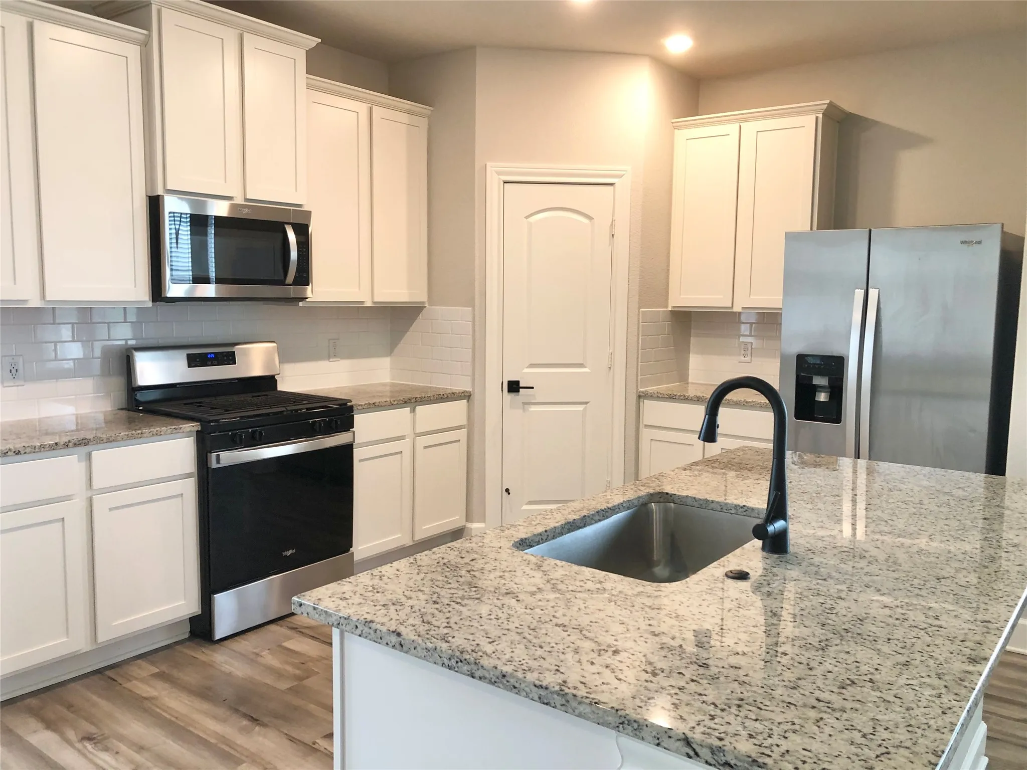Single Family Residence For Rent in Collin County , 604 Harbor Oaks Drive, Anna, Texas 75409, 4 Bedroom, 2 Bathroom, 2 Garage spaces, 1,811 Sqft, built in 2023, mls#21385539, Real Estate Agent in Anna, Homes For Rent in Collin county, Homes For Rent in Anna, Realtor in Anna Texas, Real Estate Brokerage Independent Realty Texas, Luminita Cordes Realtor