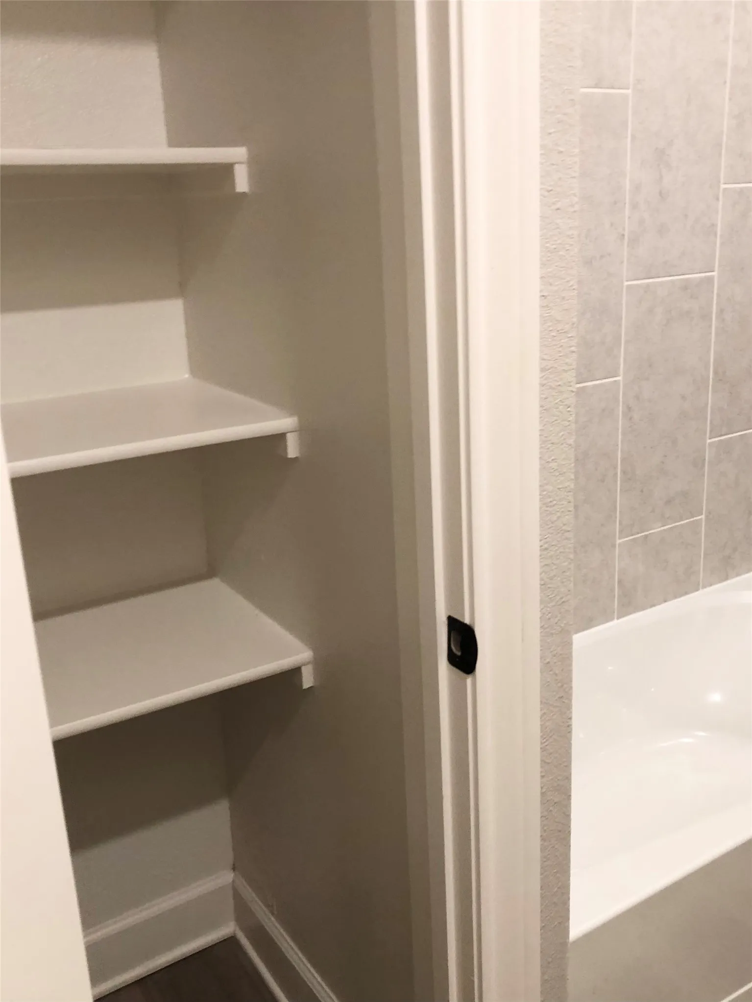 Single Family Residence For Rent in Collin County , 604 Harbor Oaks Drive, Anna, Texas 75409, 4 Bedroom, 2 Bathroom, 2 Garage spaces, 1,811 Sqft, built in 2023, mls#21385539, Real Estate Agent in Anna, Homes For Rent in Collin county, Homes For Rent in Anna, Realtor in Anna Texas, Real Estate Brokerage Independent Realty Texas, Luminita Cordes Realtor