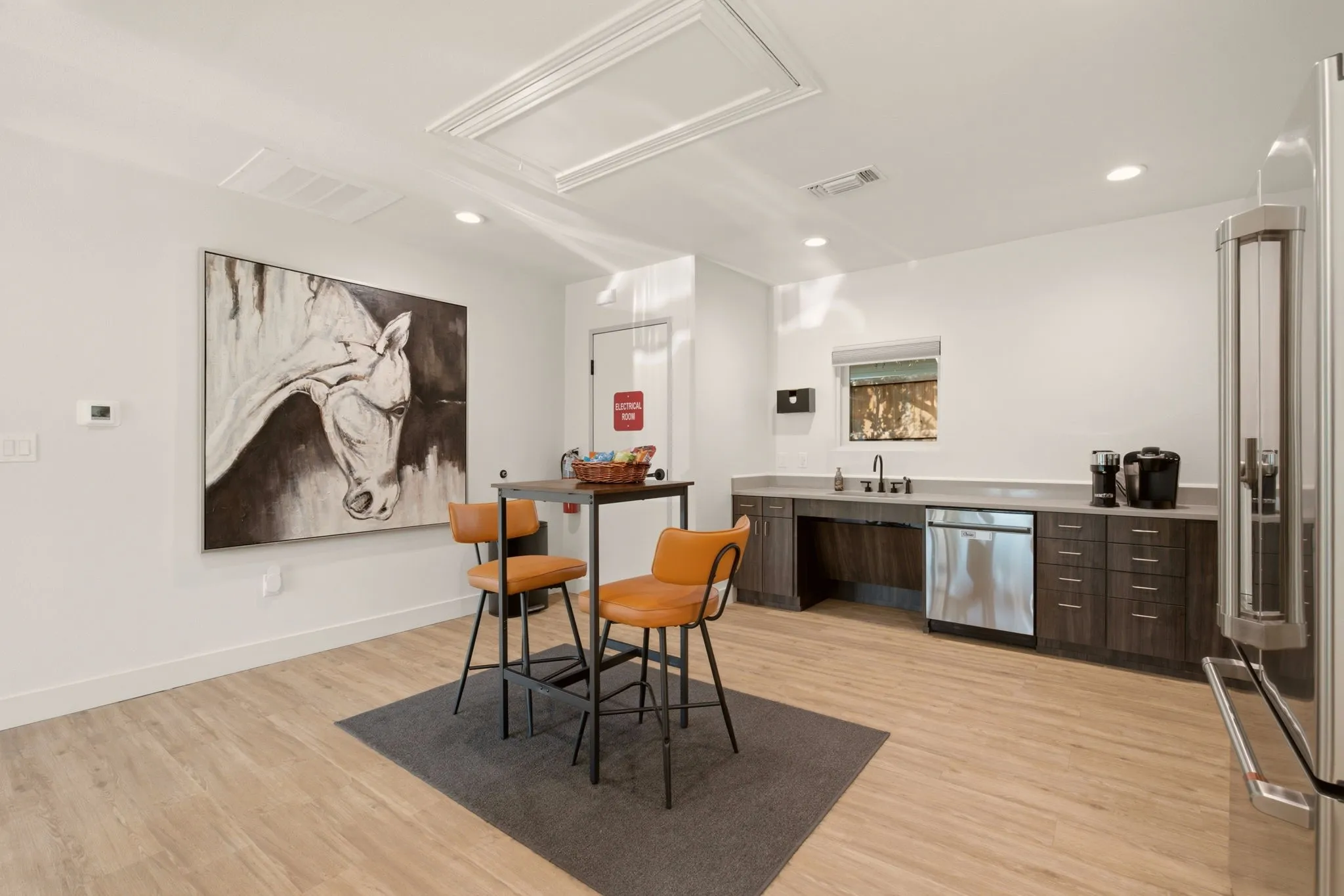 Office For Sale in Collin County , 7274 Elm Street, Frisco, Texas 75034, 0, 0, Garage spaces, 0 Sqft, built in 1950, mls#21385350, Real Estate Agent in Frisco, Homes For Sale in Collin county, Homes For Sale in Frisco, Realtor in Frisco Texas, Real Estate Brokerage Independent Realty Texas, Luminita Cordes Realtor