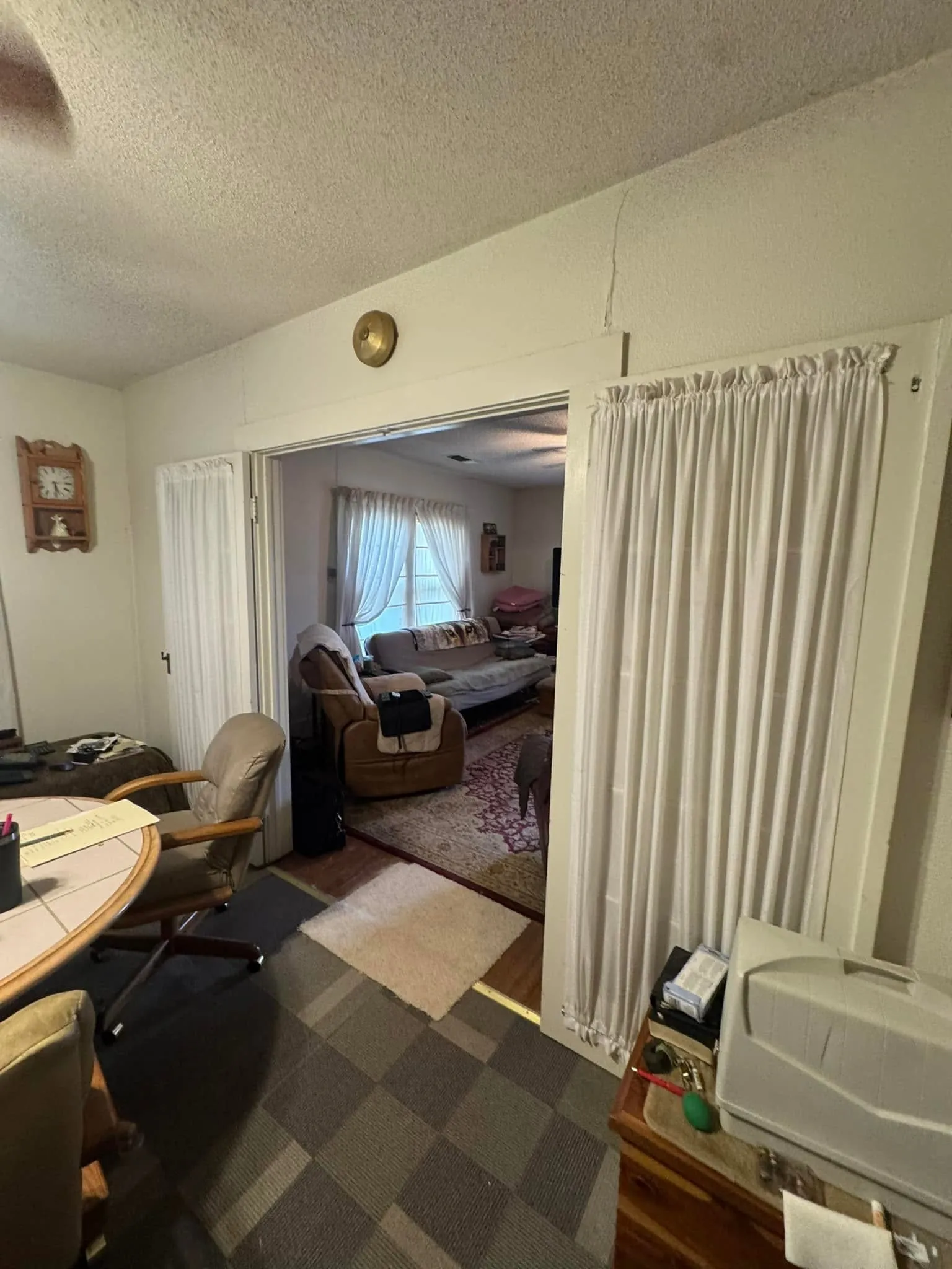 Single Family Residence For Sale in Hardeman County , 182 Scott, Quanah, Texas 79252, 2 Bedroom, 1 Bathroom, Garage spaces, 1,086 Sqft, built in 1910, mls#21385541, Real Estate Agent in Quanah, Homes For Sale in Hardeman county, Homes For Sale in Quanah, Realtor in Quanah Texas, Real Estate Brokerage Independent Realty Texas, Luminita Cordes Realtor