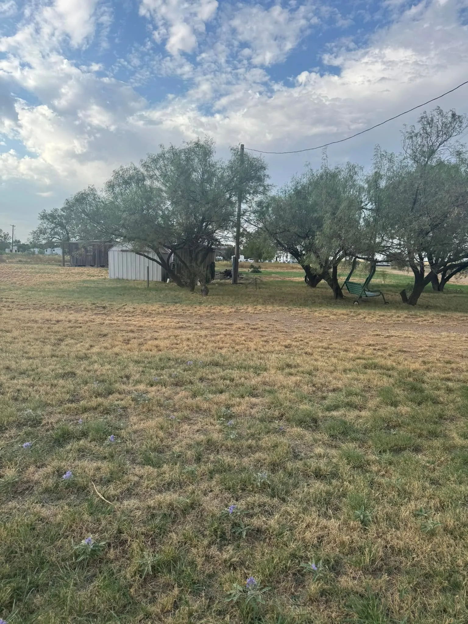 Single Family Residence For Sale in Hardeman County , 182 Scott, Quanah, Texas 79252, 2 Bedroom, 1 Bathroom, Garage spaces, 1,086 Sqft, built in 1910, mls#21385541, Real Estate Agent in Quanah, Homes For Sale in Hardeman county, Homes For Sale in Quanah, Realtor in Quanah Texas, Real Estate Brokerage Independent Realty Texas, Luminita Cordes Realtor