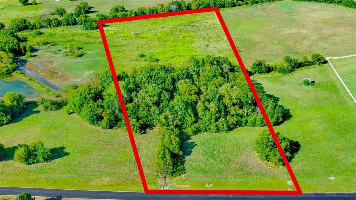 Unimproved Land For Sale in Henderson County , TBD Shore Crest Way, Athens, Texas 75752, 0, 0, Garage spaces, 0 Sqft, built in 0, mls#21385506, Real Estate Agent in Athens, Homes For Sale in Henderson county, Homes For Sale in Athens, Realtor in Athens Texas, Real Estate Brokerage Independent Realty Texas, Luminita Cordes Realtor