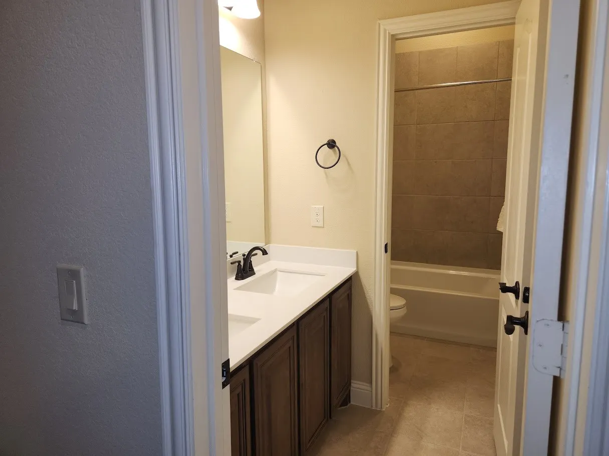Single Family Residence For Sale in Dallas County , 3109 Midnight Moon Drive, Mesquite, Texas 75181, 4 Bedroom, 2 Bathroom, 2 Garage spaces, 2,325 Sqft, built in 2021, mls#21385302, Real Estate Agent in Mesquite, Homes For Sale in Dallas county, Homes For Sale in Mesquite, Realtor in Mesquite Texas, Real Estate Brokerage Independent Realty Texas, Luminita Cordes Realtor