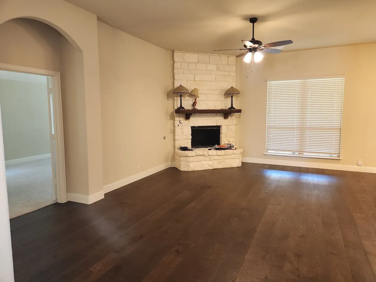 Single Family Residence For Sale in Dallas County , 3109 Midnight Moon Drive, Mesquite, Texas 75181, 4 Bedroom, 2 Bathroom, 2 Garage spaces, 2,325 Sqft, built in 2021, mls#21385302, Real Estate Agent in Mesquite, Homes For Sale in Dallas county, Homes For Sale in Mesquite, Realtor in Mesquite Texas, Real Estate Brokerage Independent Realty Texas, Luminita Cordes Realtor