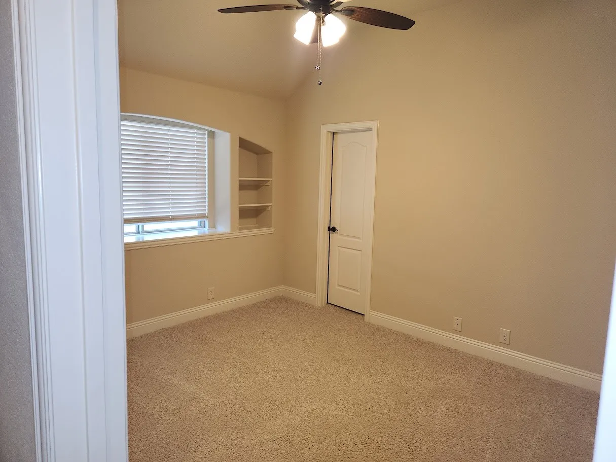 Single Family Residence For Sale in Dallas County , 3109 Midnight Moon Drive, Mesquite, Texas 75181, 4 Bedroom, 2 Bathroom, 2 Garage spaces, 2,325 Sqft, built in 2021, mls#21385302, Real Estate Agent in Mesquite, Homes For Sale in Dallas county, Homes For Sale in Mesquite, Realtor in Mesquite Texas, Real Estate Brokerage Independent Realty Texas, Luminita Cordes Realtor