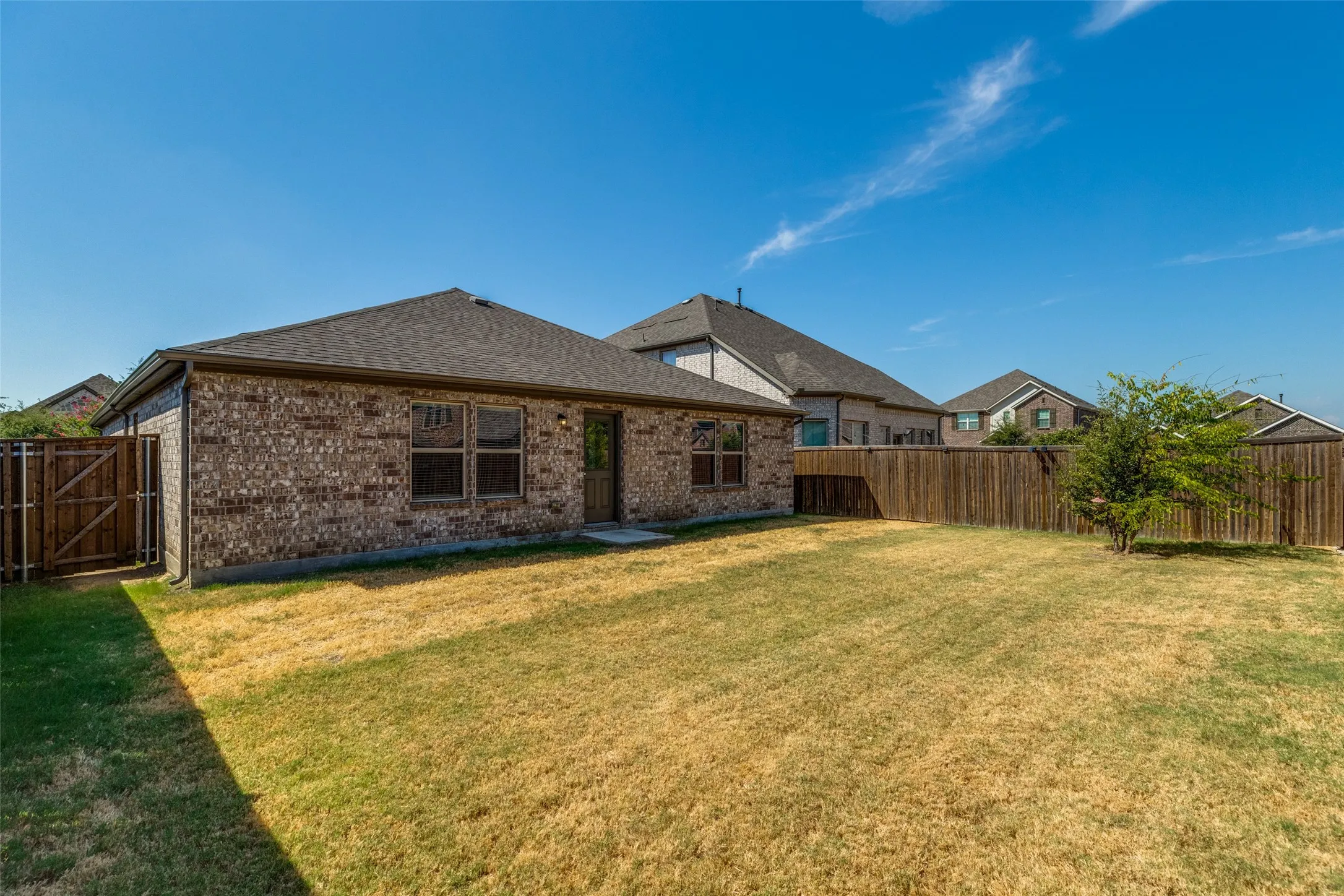 Single Family Residence For Sale in Denton County , 6221 Painswick Drive, Celina, Texas 76227, 3 Bedroom, 2 Bathroom, 2 Garage spaces, 2,019 Sqft, built in 2019, mls#21384485, Real Estate Agent in Celina, Homes For Sale in Denton county, Homes For Sale in Celina, Realtor in Celina Texas, Real Estate Brokerage Independent Realty Texas, Luminita Cordes Realtor