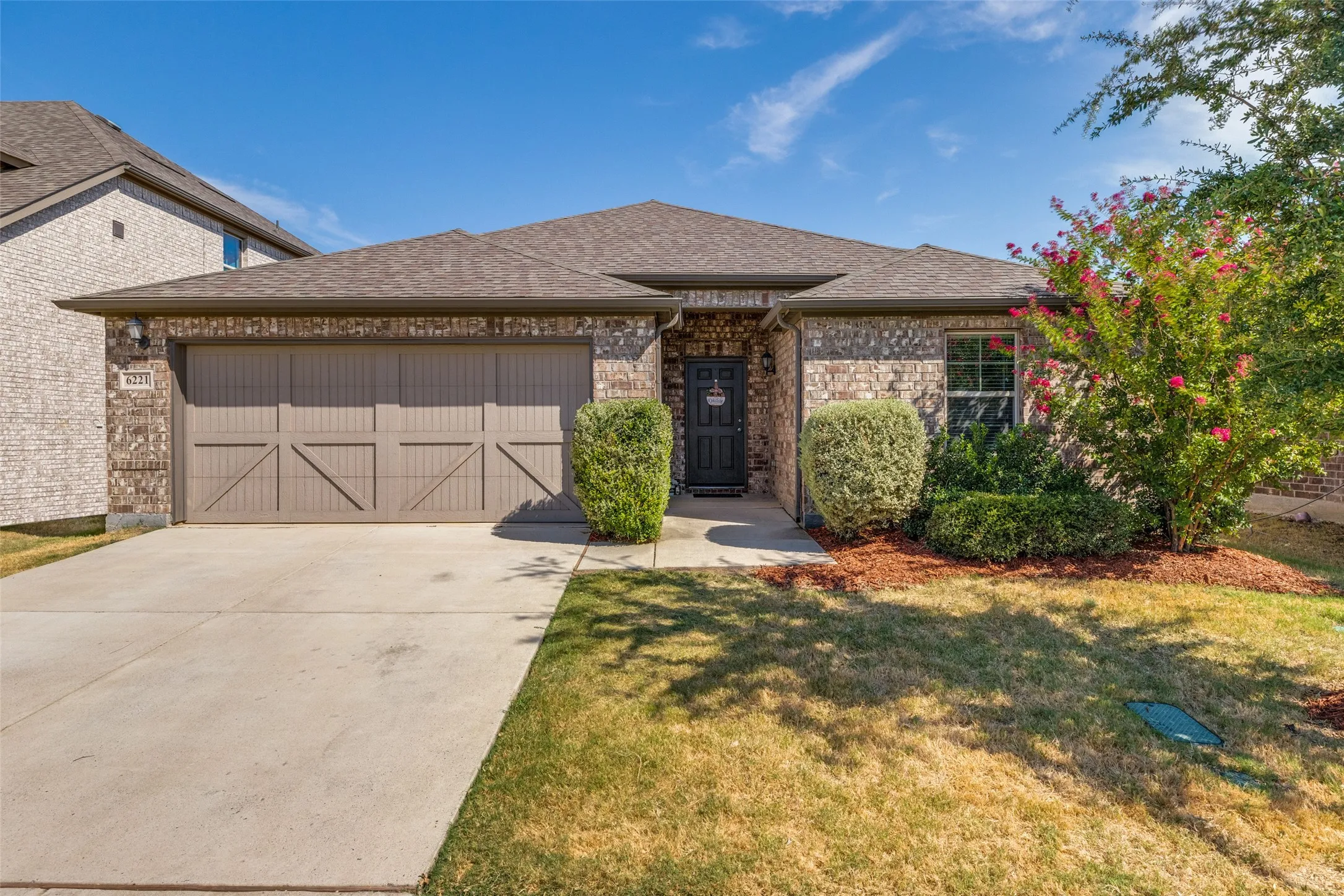 Single Family Residence For Sale in Denton County , 6221 Painswick Drive, Celina, Texas 76227, 3 Bedroom, 2 Bathroom, 2 Garage spaces, 2,019 Sqft, built in 2019, mls#21384485, Real Estate Agent in Celina, Homes For Sale in Denton county, Homes For Sale in Celina, Realtor in Celina Texas, Real Estate Brokerage Independent Realty Texas, Luminita Cordes Realtor