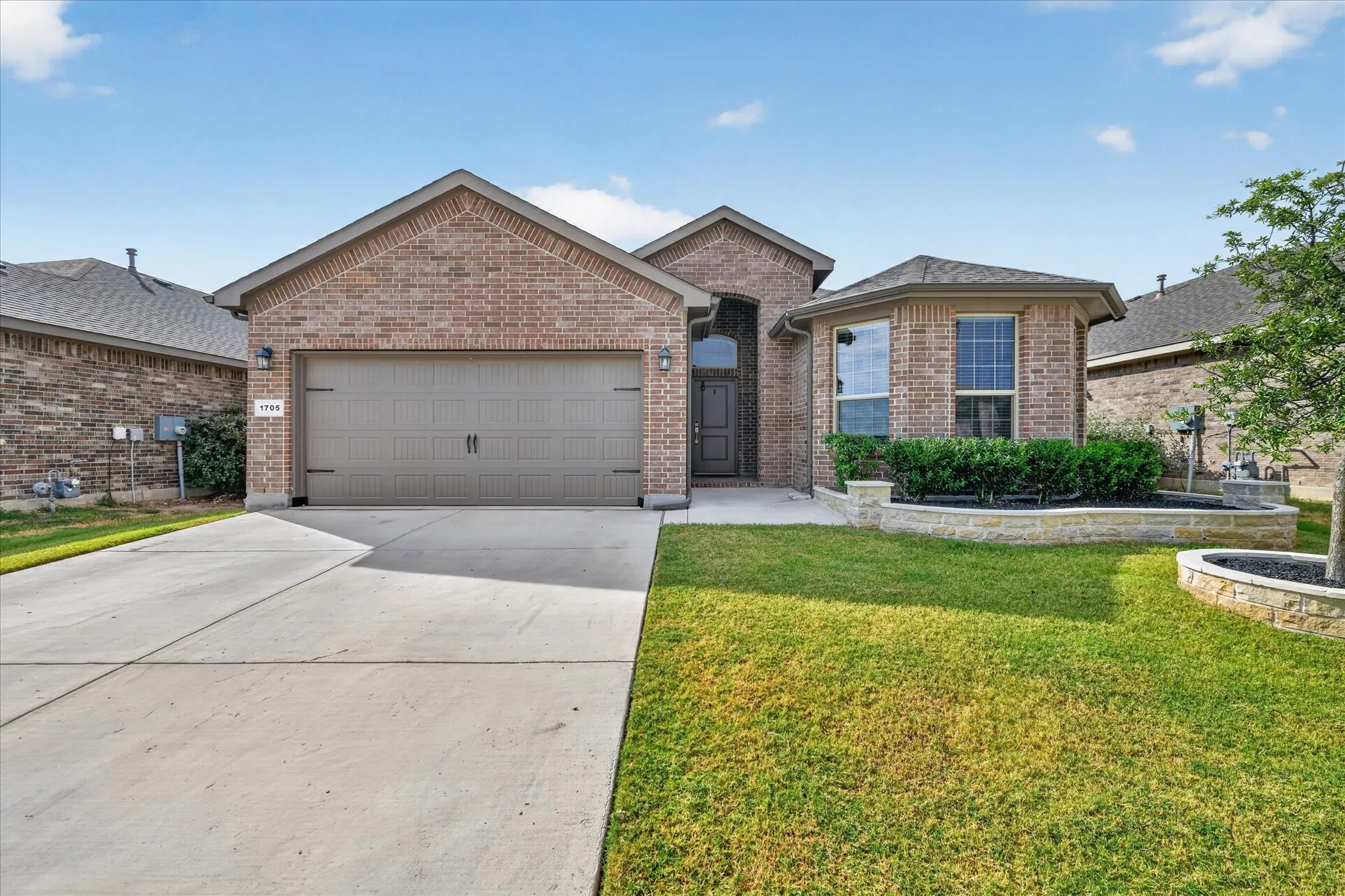 Single Family Residence For Sale in Wise County , 1705 Chamaeleon Drive, Haslet, Texas 76052, 4 Bedroom, 2 Bathroom, 2 Garage spaces, 1,816 Sqft, built in 2022, mls#21385560, Real Estate Agent in Haslet, Homes For Sale in Wise county, Homes For Sale in Haslet, Realtor in Haslet Texas, Real Estate Brokerage Independent Realty Texas, Luminita Cordes Realtor
