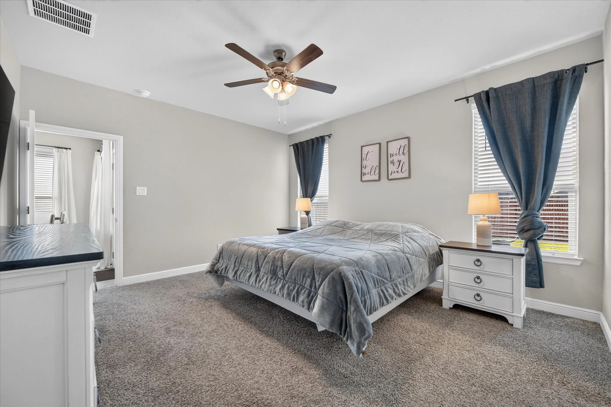 Single Family Residence For Sale in Wise County , 1705 Chamaeleon Drive, Haslet, Texas 76052, 4 Bedroom, 2 Bathroom, 2 Garage spaces, 1,816 Sqft, built in 2022, mls#21385560, Real Estate Agent in Haslet, Homes For Sale in Wise county, Homes For Sale in Haslet, Realtor in Haslet Texas, Real Estate Brokerage Independent Realty Texas, Luminita Cordes Realtor