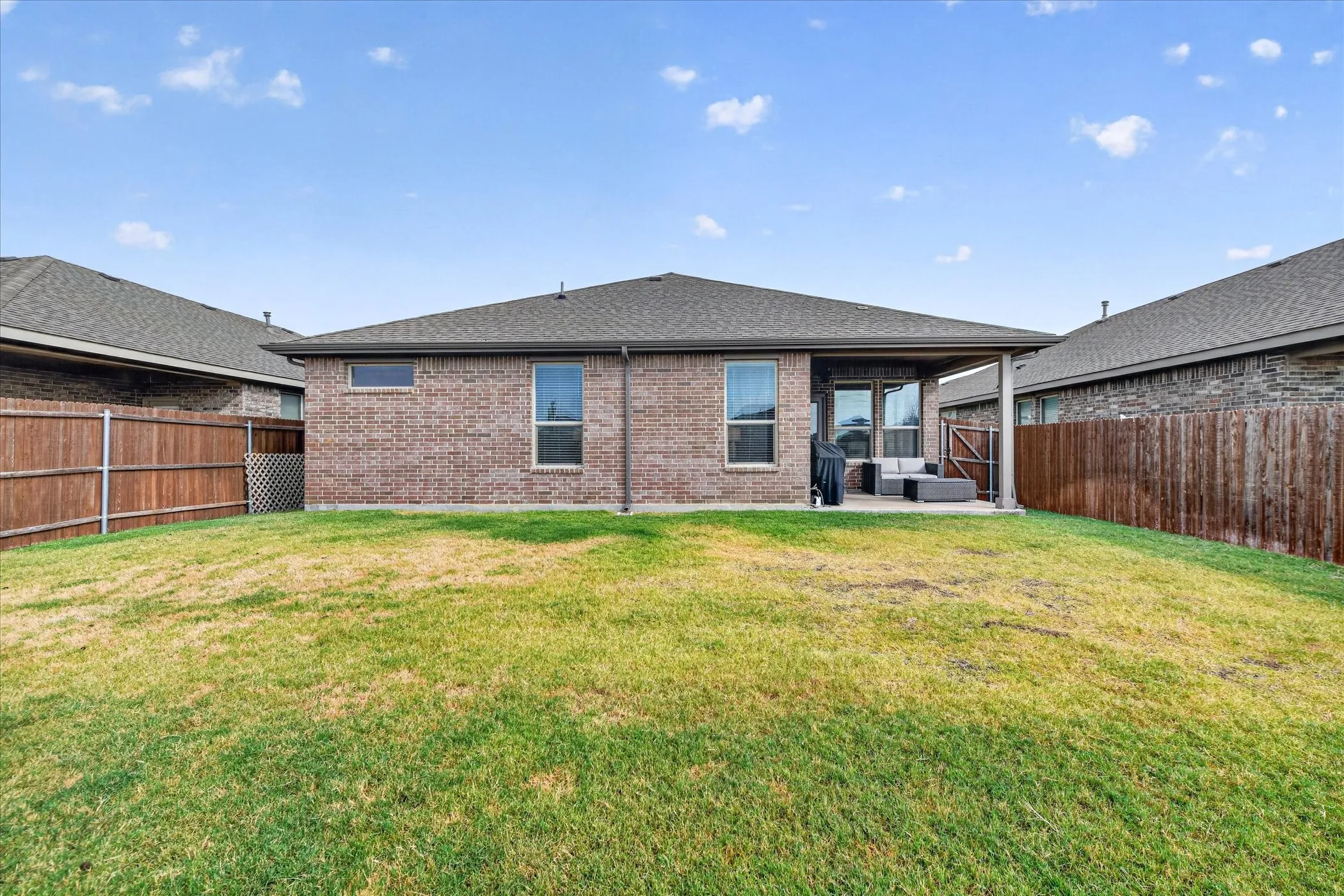 Single Family Residence For Sale in Wise County , 1705 Chamaeleon Drive, Haslet, Texas 76052, 4 Bedroom, 2 Bathroom, 2 Garage spaces, 1,816 Sqft, built in 2022, mls#21385560, Real Estate Agent in Haslet, Homes For Sale in Wise county, Homes For Sale in Haslet, Realtor in Haslet Texas, Real Estate Brokerage Independent Realty Texas, Luminita Cordes Realtor