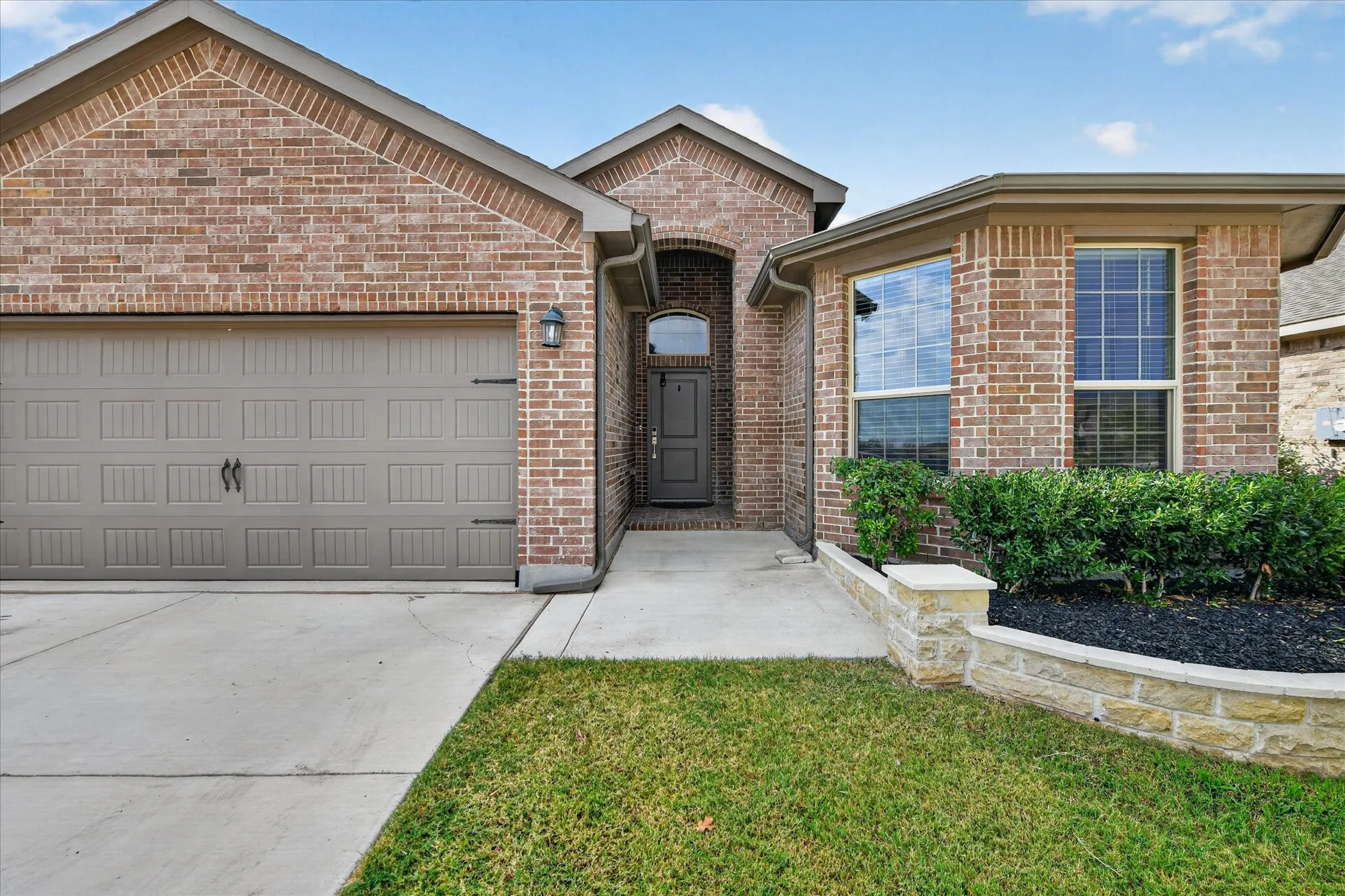 Single Family Residence For Sale in Wise County , 1705 Chamaeleon Drive, Haslet, Texas 76052, 4 Bedroom, 2 Bathroom, 2 Garage spaces, 1,816 Sqft, built in 2022, mls#21385560, Real Estate Agent in Haslet, Homes For Sale in Wise county, Homes For Sale in Haslet, Realtor in Haslet Texas, Real Estate Brokerage Independent Realty Texas, Luminita Cordes Realtor