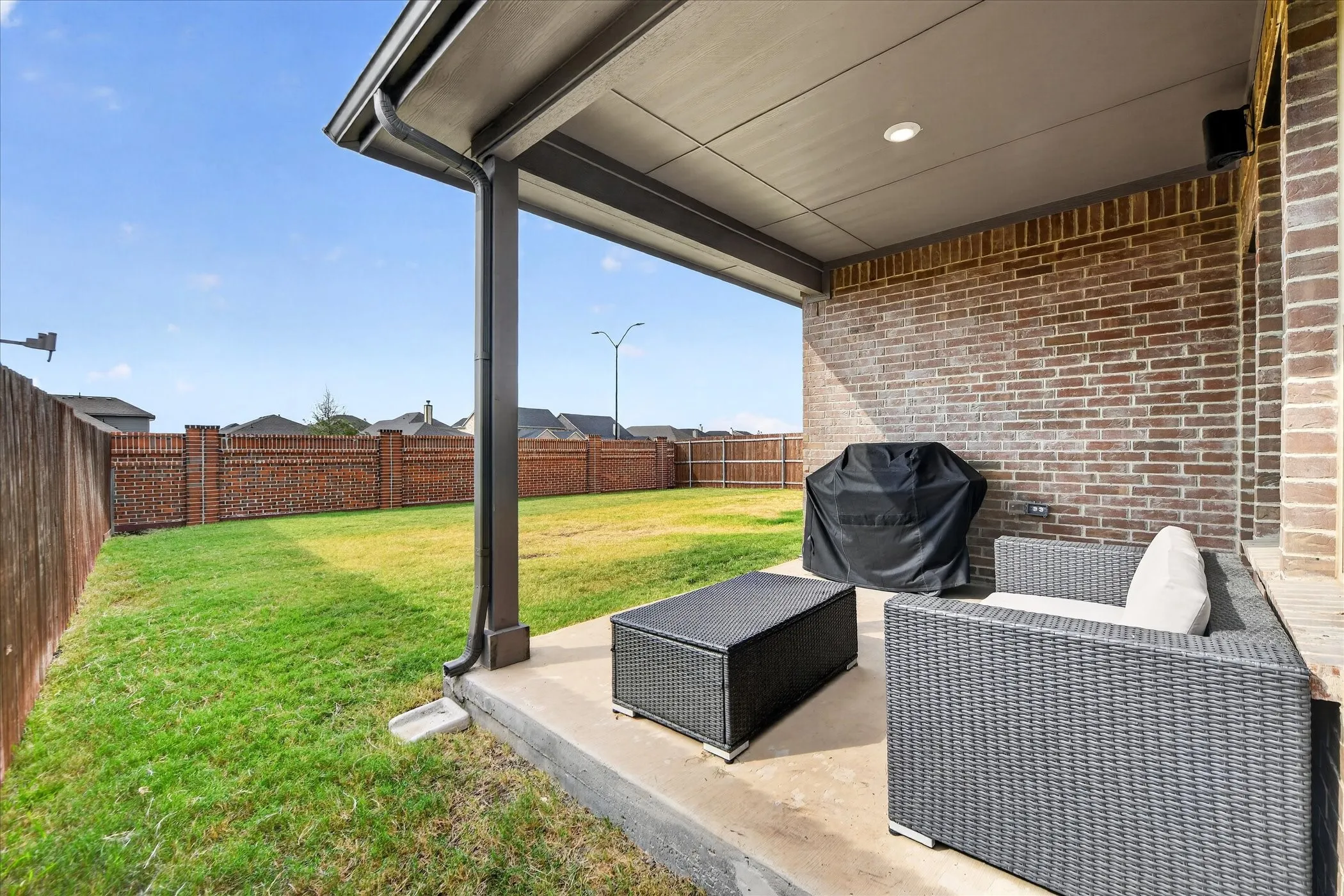 Single Family Residence For Sale in Wise County , 1705 Chamaeleon Drive, Haslet, Texas 76052, 4 Bedroom, 2 Bathroom, 2 Garage spaces, 1,816 Sqft, built in 2022, mls#21385560, Real Estate Agent in Haslet, Homes For Sale in Wise county, Homes For Sale in Haslet, Realtor in Haslet Texas, Real Estate Brokerage Independent Realty Texas, Luminita Cordes Realtor