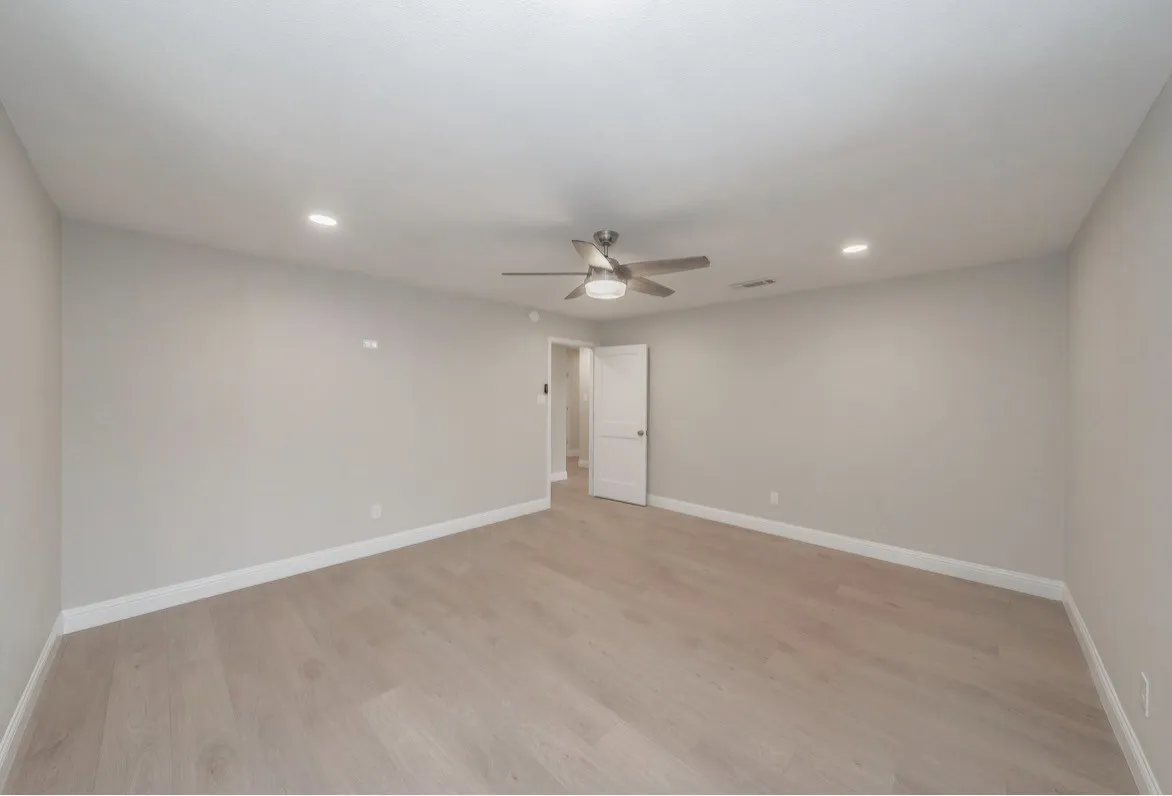 Single Family Residence For Rent in Tarrant County , 4904 Arborlawn Drive, Fort Worth, Texas 76109, 3 Bedroom, 2 Bathroom, 2 Garage spaces, 3,438 Sqft, built in 1969, mls#21385571, Real Estate Agent in Fort Worth, Homes For Rent in Tarrant county, Homes For Rent in Fort Worth, Realtor in Fort Worth Texas, Real Estate Brokerage Independent Realty Texas, Luminita Cordes Realtor