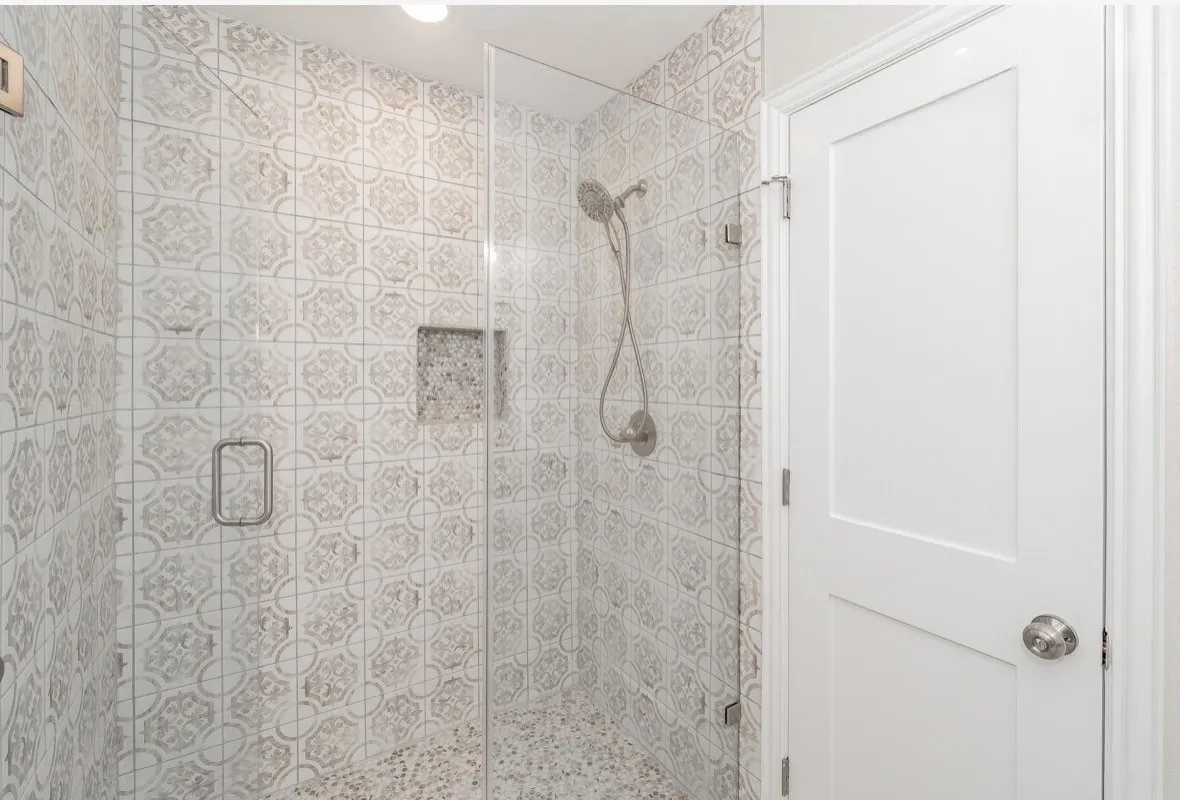 Single Family Residence For Rent in Tarrant County , 4904 Arborlawn Drive, Fort Worth, Texas 76109, 3 Bedroom, 2 Bathroom, 2 Garage spaces, 3,438 Sqft, built in 1969, mls#21385571, Real Estate Agent in Fort Worth, Homes For Rent in Tarrant county, Homes For Rent in Fort Worth, Realtor in Fort Worth Texas, Real Estate Brokerage Independent Realty Texas, Luminita Cordes Realtor