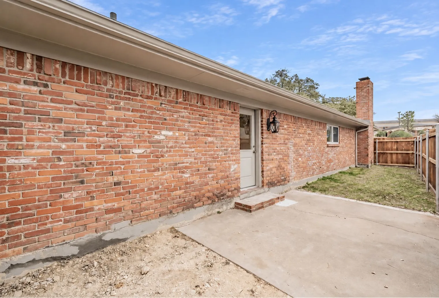 Single Family Residence For Rent in Tarrant County , 4904 Arborlawn Drive, Fort Worth, Texas 76109, 3 Bedroom, 2 Bathroom, 2 Garage spaces, 3,438 Sqft, built in 1969, mls#21385571, Real Estate Agent in Fort Worth, Homes For Rent in Tarrant county, Homes For Rent in Fort Worth, Realtor in Fort Worth Texas, Real Estate Brokerage Independent Realty Texas, Luminita Cordes Realtor