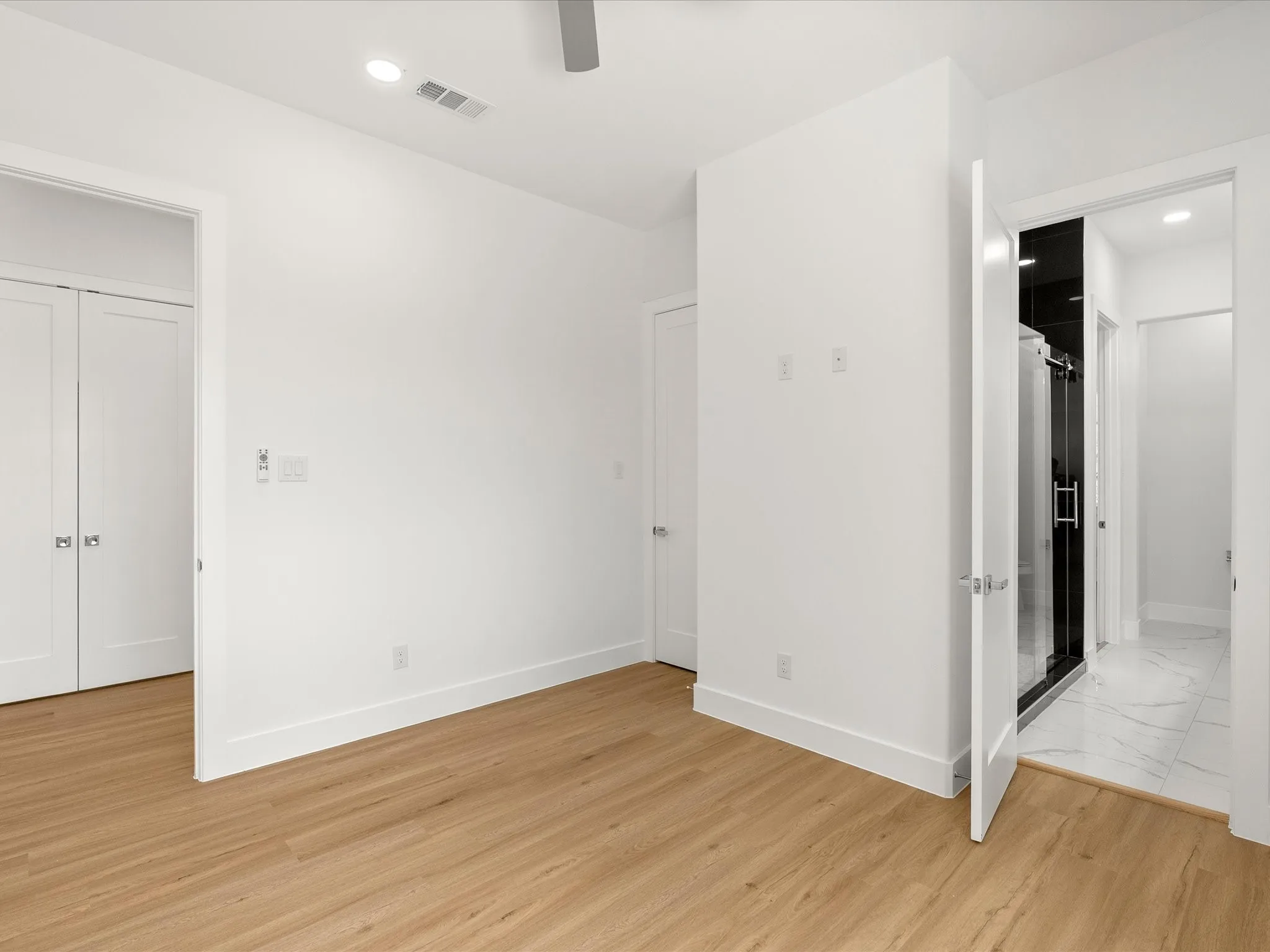 Single Family Residence For Sale in Dallas County , 1711 Kraft Street, Dallas, Texas 75212, 4 Bedroom, 4 Bathroom, 2 Garage spaces, 3,235 Sqft, built in 2026, mls#21385004, Real Estate Agent in Dallas, Homes For Sale in Dallas county, Homes For Sale in Dallas, Realtor in Dallas Texas, Real Estate Brokerage Independent Realty Texas, Luminita Cordes Realtor