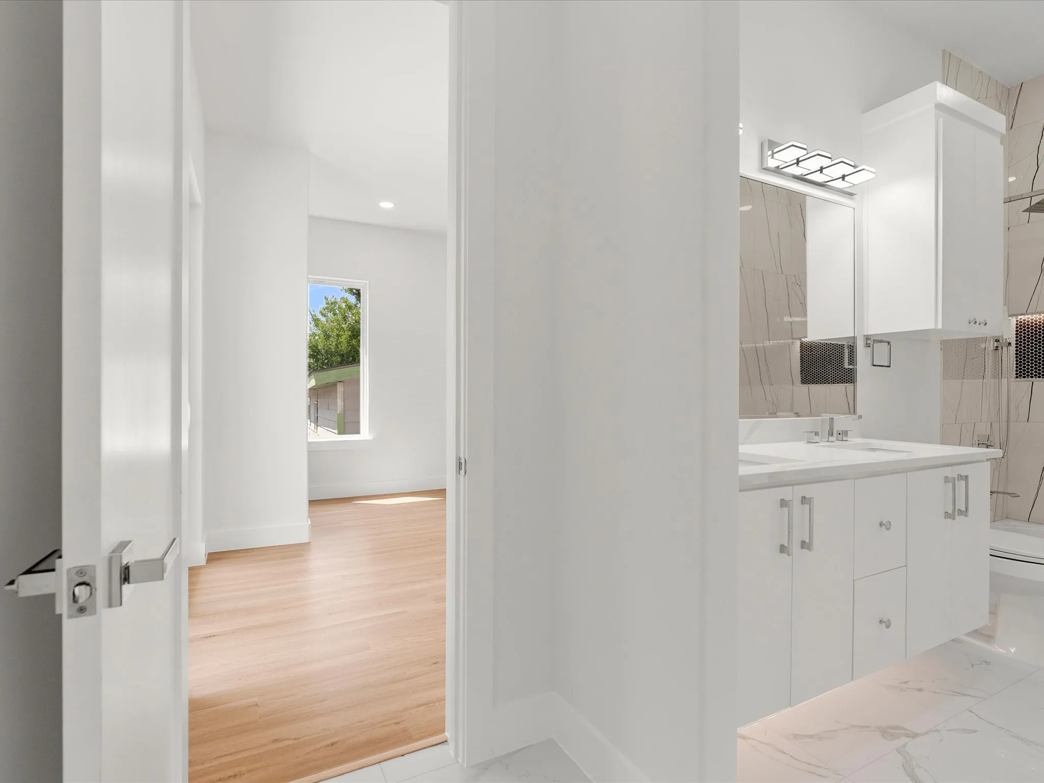 Single Family Residence For Sale in Dallas County , 1711 Kraft Street, Dallas, Texas 75212, 4 Bedroom, 4 Bathroom, 2 Garage spaces, 3,235 Sqft, built in 2026, mls#21385004, Real Estate Agent in Dallas, Homes For Sale in Dallas county, Homes For Sale in Dallas, Realtor in Dallas Texas, Real Estate Brokerage Independent Realty Texas, Luminita Cordes Realtor