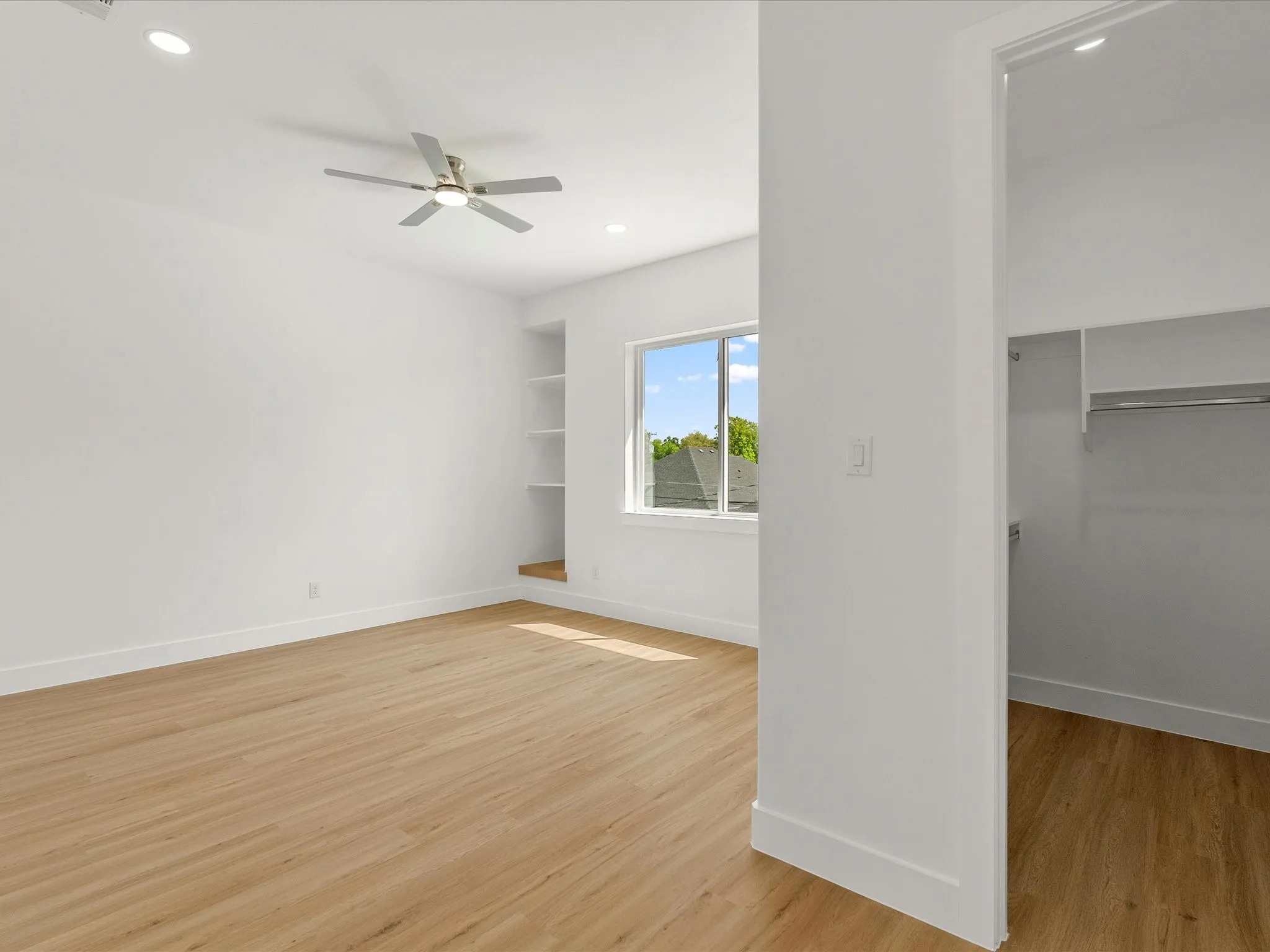 Single Family Residence For Sale in Dallas County , 1711 Kraft Street, Dallas, Texas 75212, 4 Bedroom, 4 Bathroom, 2 Garage spaces, 3,235 Sqft, built in 2026, mls#21385004, Real Estate Agent in Dallas, Homes For Sale in Dallas county, Homes For Sale in Dallas, Realtor in Dallas Texas, Real Estate Brokerage Independent Realty Texas, Luminita Cordes Realtor