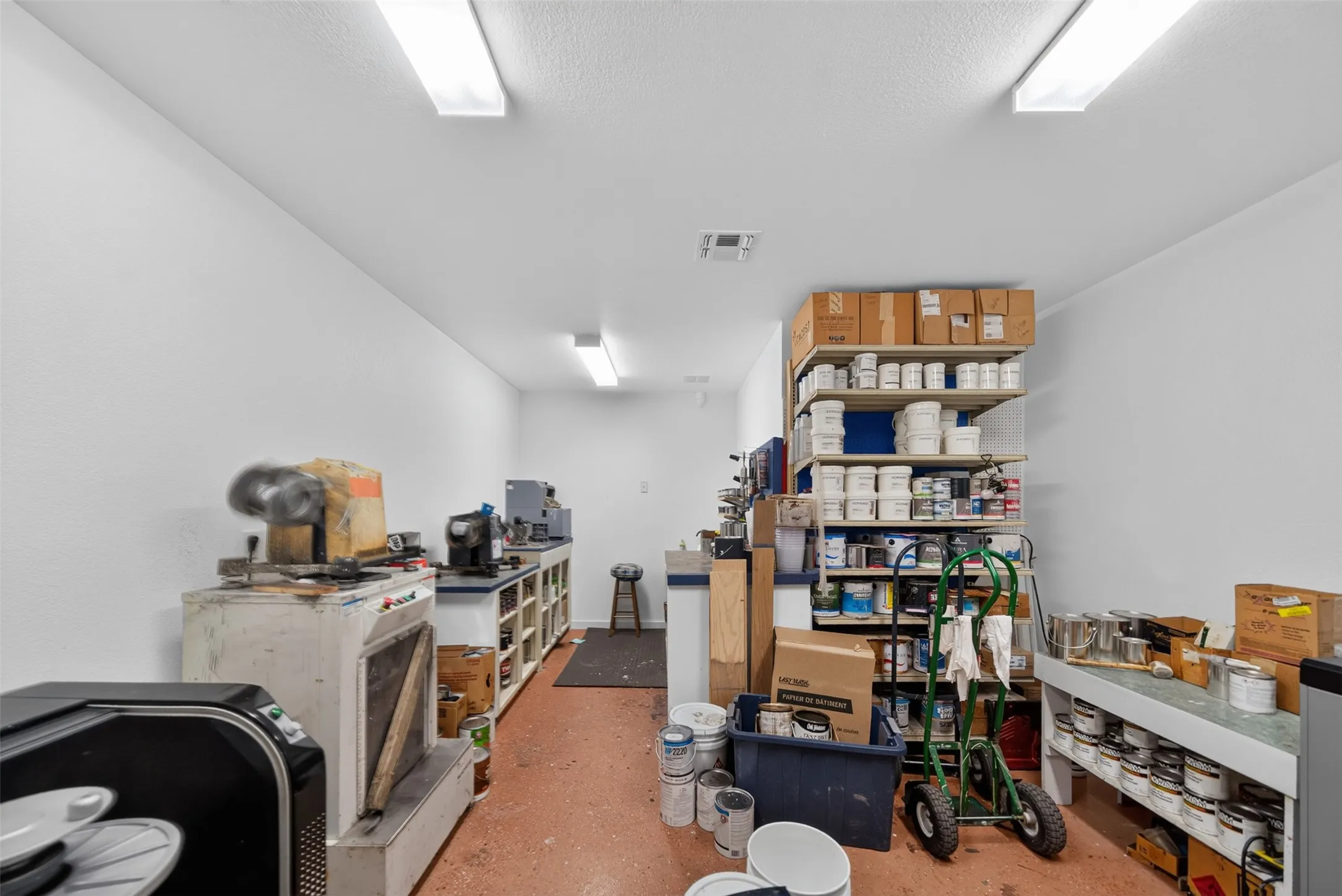 Business For Sale in Henderson County , 908 N Palestine Street, Athens, Texas 75751, 0, 0, Garage spaces, 0 Sqft, built in 1995, mls#21385572, Real Estate Agent in Athens, Homes For Sale in Henderson county, Homes For Sale in Athens, Realtor in Athens Texas, Real Estate Brokerage Independent Realty Texas, Luminita Cordes Realtor