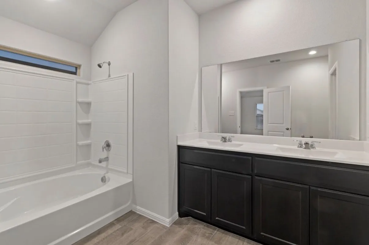 Single Family Residence For Rent in Tarrant County , 2432 Edisto Beach Drive, Fort Worth, Texas 76108, 4 Bedroom, 2 Bathroom, 2 Garage spaces, 1,870 Sqft, built in 2021, mls#21385573, Real Estate Agent in Fort Worth, Homes For Rent in Tarrant county, Homes For Rent in Fort Worth, Realtor in Fort Worth Texas, Real Estate Brokerage Independent Realty Texas, Luminita Cordes Realtor