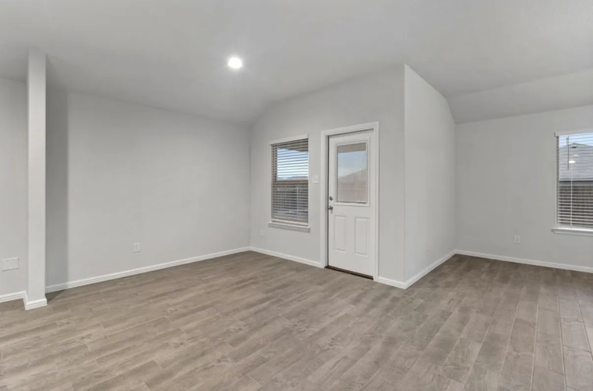 Single Family Residence For Rent in Tarrant County , 2432 Edisto Beach Drive, Fort Worth, Texas 76108, 4 Bedroom, 2 Bathroom, 2 Garage spaces, 1,870 Sqft, built in 2021, mls#21385573, Real Estate Agent in Fort Worth, Homes For Rent in Tarrant county, Homes For Rent in Fort Worth, Realtor in Fort Worth Texas, Real Estate Brokerage Independent Realty Texas, Luminita Cordes Realtor