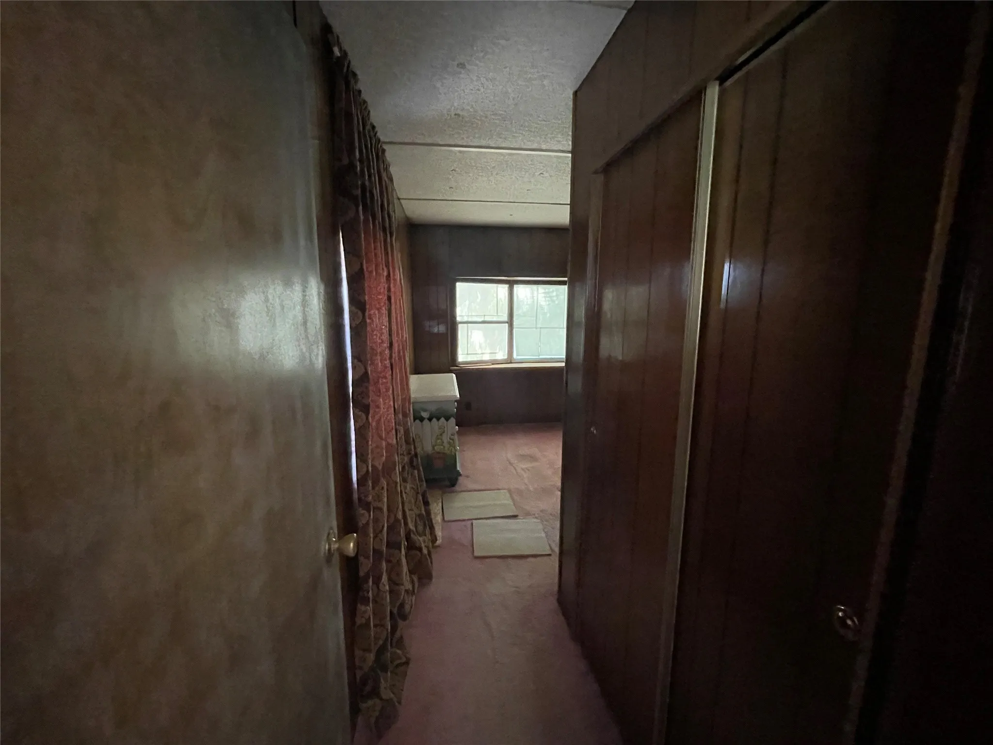 Mobile Home For Sale in Van Zandt County , 104 Humphries Street, Edgewood, Texas 75117, 3 Bedroom, 2 Bathroom, Garage spaces, 1,336 Sqft, built in 1976, mls#21385579, Real Estate Agent in Edgewood, Homes For Sale in Van Zandt county, Homes For Sale in Edgewood, Realtor in Edgewood Texas, Real Estate Brokerage Independent Realty Texas, Luminita Cordes Realtor
