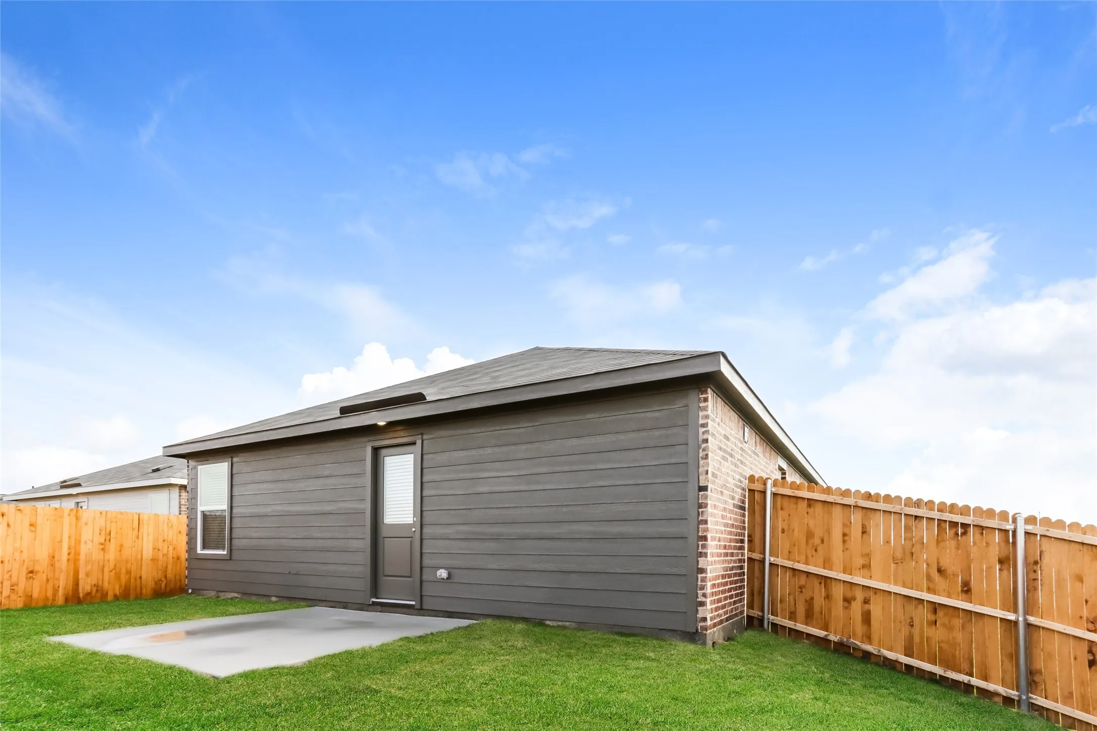Single Family Residence For Rent in Tarrant County , 15213 Rangeland Road, Haslet, Texas 76052, 3 Bedroom, 2 Bathroom, 2 Garage spaces, 1,461 Sqft, built in 2026, mls#21366907, Real Estate Agent in Haslet, Homes For Rent in Tarrant county, Homes For Rent in Haslet, Realtor in Haslet Texas, Real Estate Brokerage Independent Realty Texas, Luminita Cordes Realtor