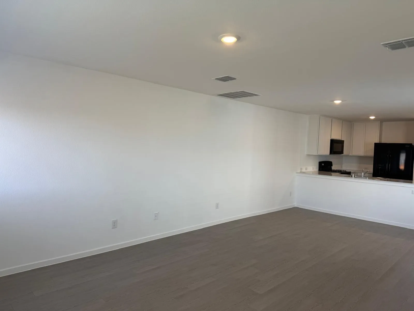 Single Family Residence For Rent in Denton County , 3116 Burmese Street, Providence Village, Texas 76227, 3 Bedroom, 2 Bathroom, 2 Garage spaces, 1,412 Sqft, built in 2025, mls#21385588, Real Estate Agent in Providence Village, Homes For Rent in Denton county, Homes For Rent in Providence Village, Realtor in Providence Village Texas, Real Estate Brokerage Independent Realty Texas, Luminita Cordes Realtor