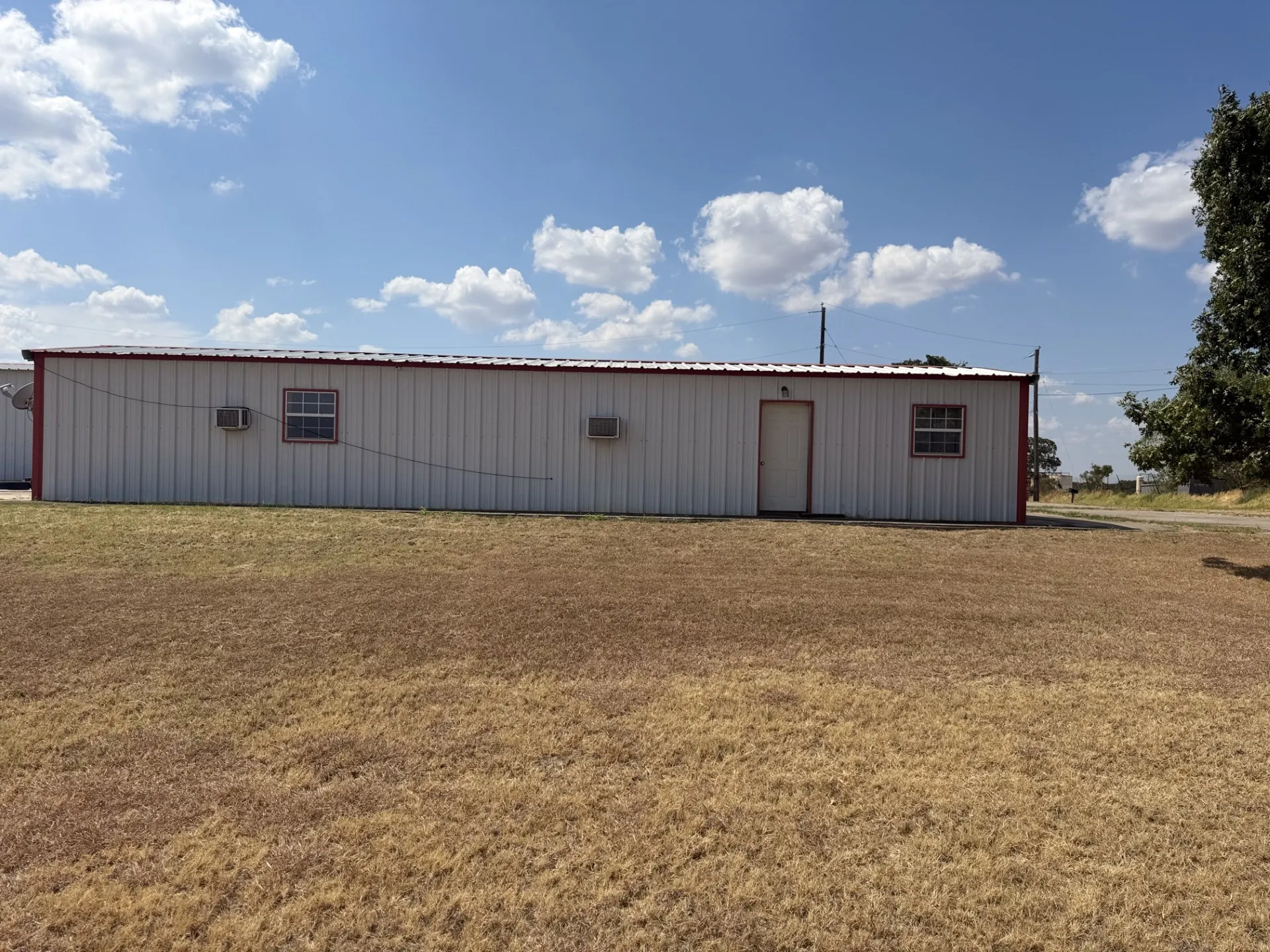 Industrial For Sale in Wise County , 193 County Road 1793, Sunset, Texas 76270, 0, 0, Garage spaces, 0 Sqft, built in 1997, mls#21385545, Real Estate Agent in Sunset, Homes For Sale in Wise county, Homes For Sale in Sunset, Realtor in Sunset Texas, Real Estate Brokerage Independent Realty Texas, Luminita Cordes Realtor