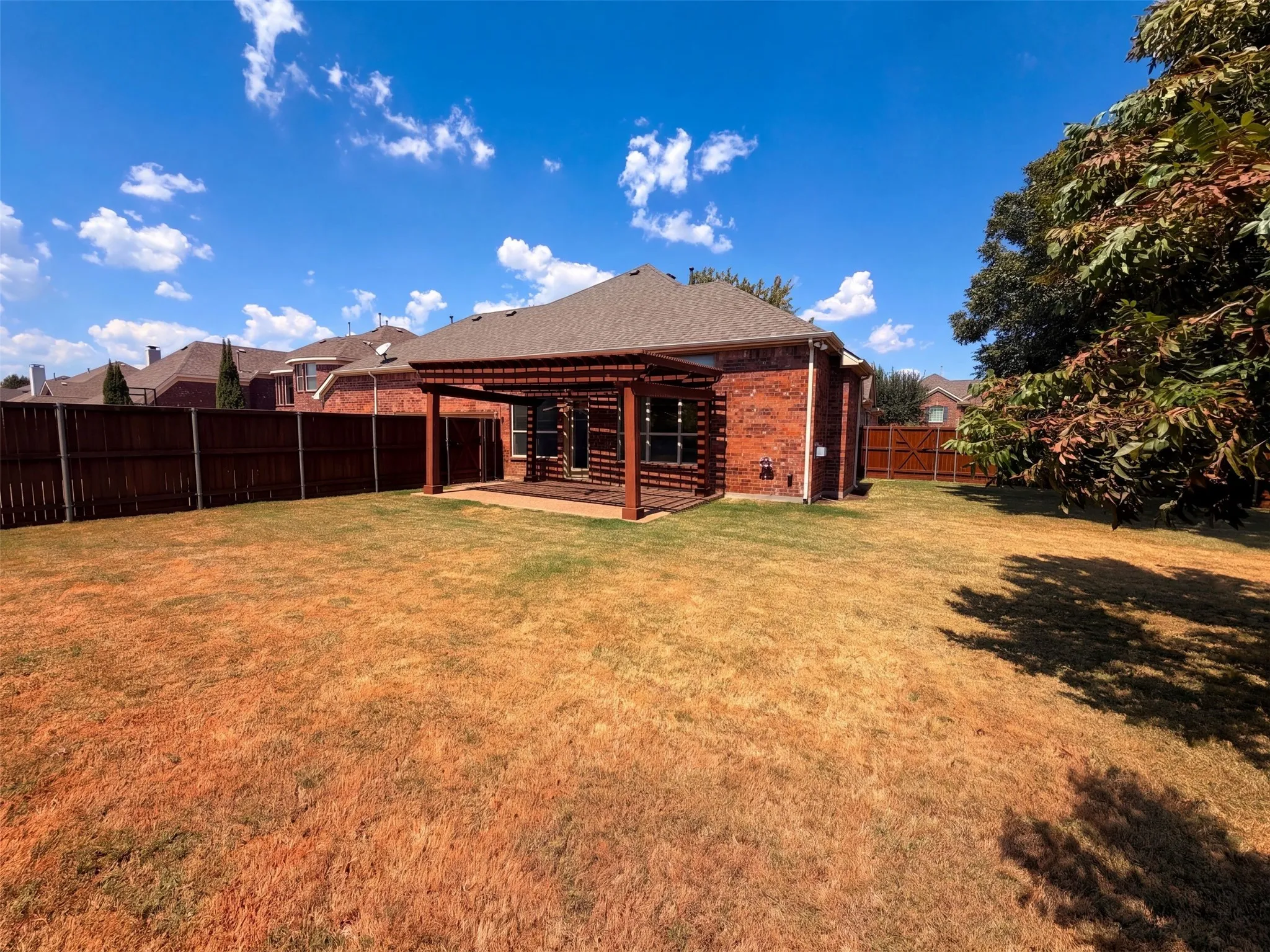 Single Family Residence For Sale in Collin County , 1724 Boxwood Lane, Wylie, Texas 75098, 3 Bedroom, 3 Bathroom, 3 Garage spaces, 2,668 Sqft, built in 2006, mls#21385610, Real Estate Agent in Wylie, Homes For Sale in Collin county, Homes For Sale in Wylie, Realtor in Wylie Texas, Real Estate Brokerage Independent Realty Texas, Luminita Cordes Realtor