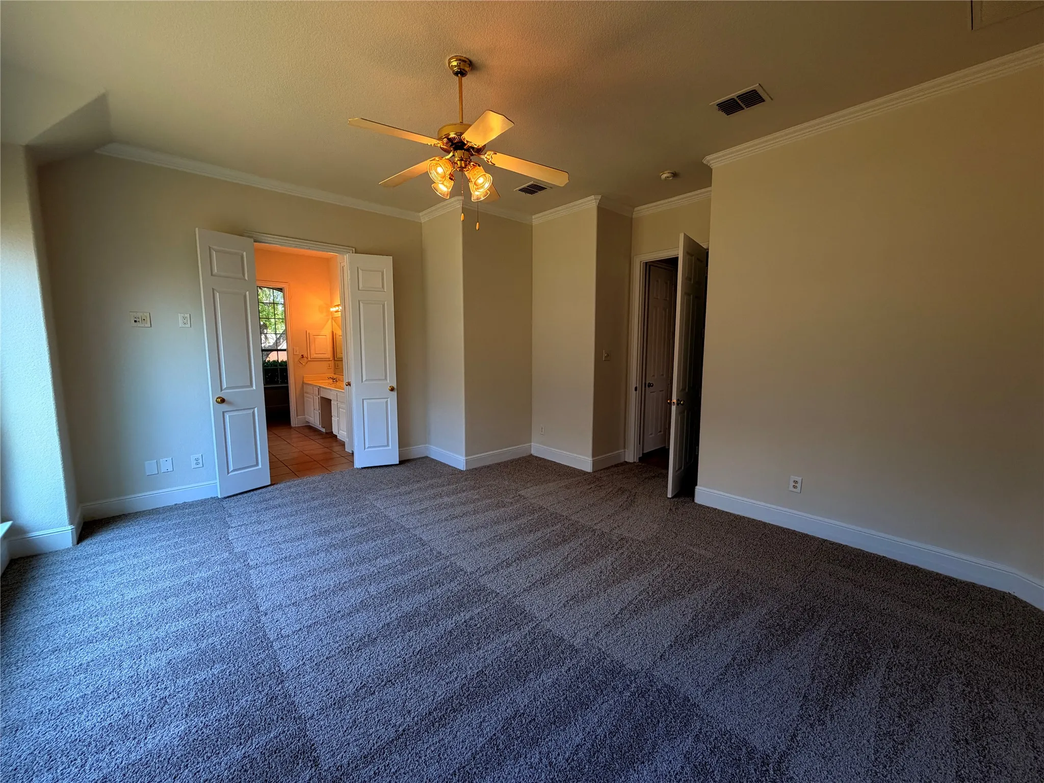 Single Family Residence For Sale in Collin County , 1724 Boxwood Lane, Wylie, Texas 75098, 3 Bedroom, 3 Bathroom, 3 Garage spaces, 2,668 Sqft, built in 2006, mls#21385610, Real Estate Agent in Wylie, Homes For Sale in Collin county, Homes For Sale in Wylie, Realtor in Wylie Texas, Real Estate Brokerage Independent Realty Texas, Luminita Cordes Realtor