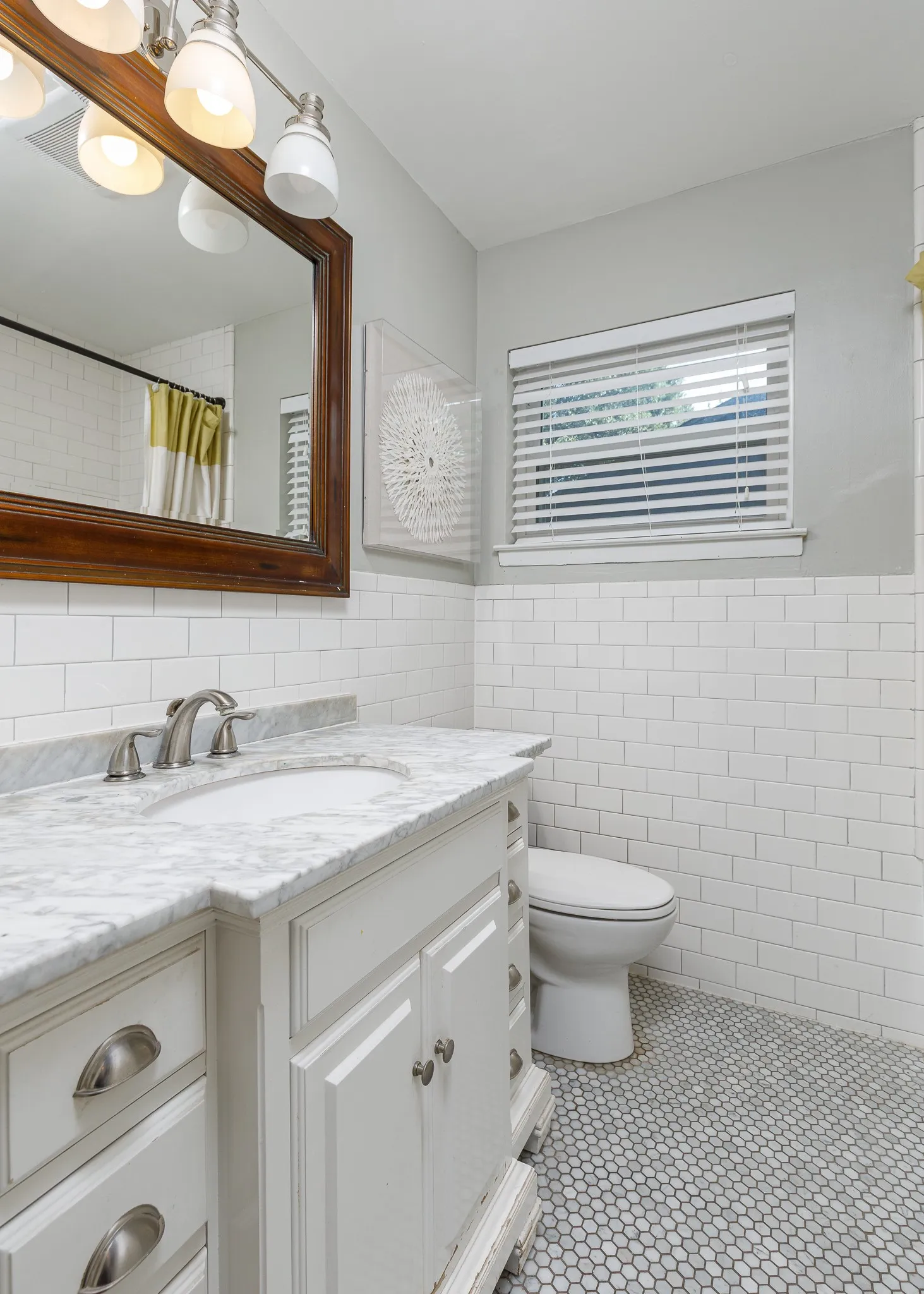 Single Family Residence For Sale in Dallas County , 1307 Magnolia Drive, Richardson, Texas 75080, 3 Bedroom, 2 Bathroom, 2 Garage spaces, 1,308 Sqft, built in 1959, mls#21384508, Real Estate Agent in Richardson, Homes For Sale in Dallas county, Homes For Sale in Richardson, Realtor in Richardson Texas, Real Estate Brokerage Independent Realty Texas, Luminita Cordes Realtor