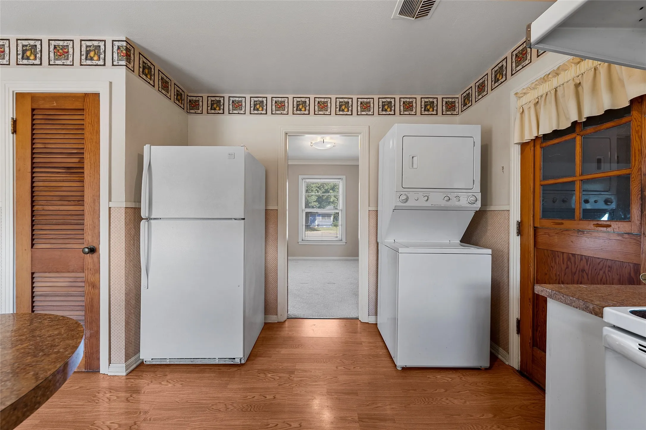 Single Family Residence For Sale in Mc Lennan County , 1336 Sunset Street, Waco, Texas 76710, 3 Bedroom, 1 Bathroom, 1 Garage spaces, 1,319 Sqft, built in 1952, mls#21385495, Real Estate Agent in Waco, Homes For Sale in Mc Lennan county, Homes For Sale in Waco, Realtor in Waco Texas, Real Estate Brokerage Independent Realty Texas, Luminita Cordes Realtor