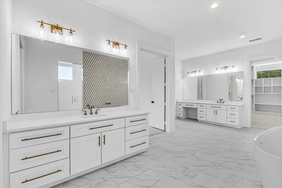 Single Family Residence For Sale in Collin County , 4577 Serenity Trail, Mc Kinney, Texas 75071, 7 Bedroom, 9 Bathroom, 4 Garage spaces, 8,184 Sqft, built in 2023, mls#21380053, Real Estate Agent in Mc Kinney, Homes For Sale in Collin county, Homes For Sale in Mc Kinney, Realtor in Mc Kinney Texas, Real Estate Brokerage Independent Realty Texas, Luminita Cordes Realtor