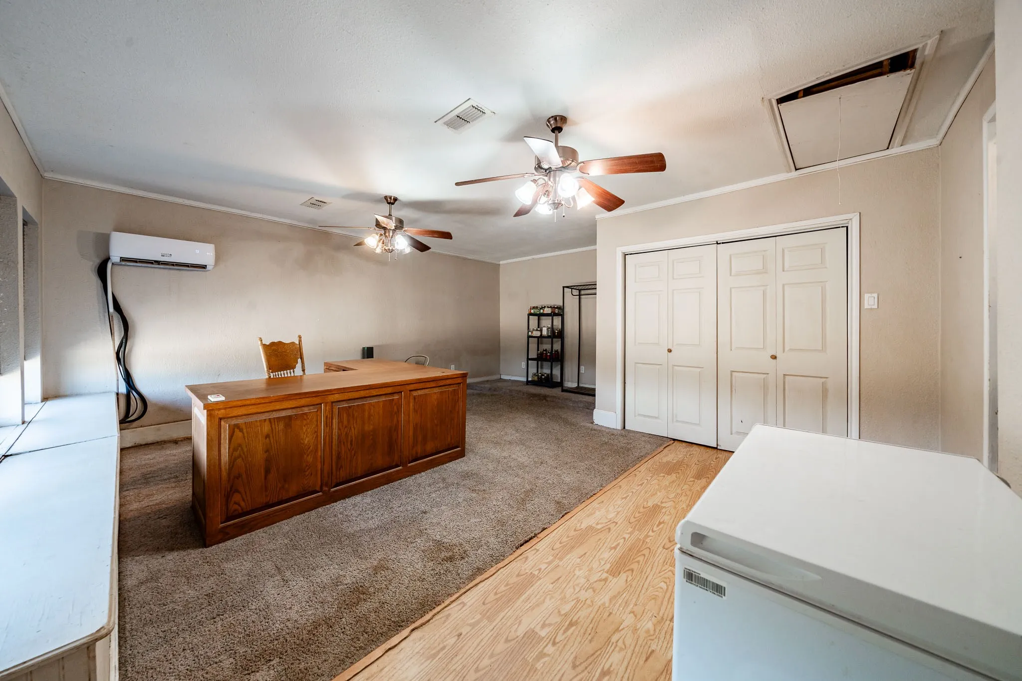 Farm For Sale in Jones County , 20767 CR 309, Abilene, Texas 79601, 3 Bedroom, 2 Bathroom, Garage spaces, 1,925 Sqft, built in 1977, mls#21362052, Real Estate Agent in Abilene, Homes For Sale in Jones county, Homes For Sale in Abilene, Realtor in Abilene Texas, Real Estate Brokerage Independent Realty Texas, Luminita Cordes Realtor