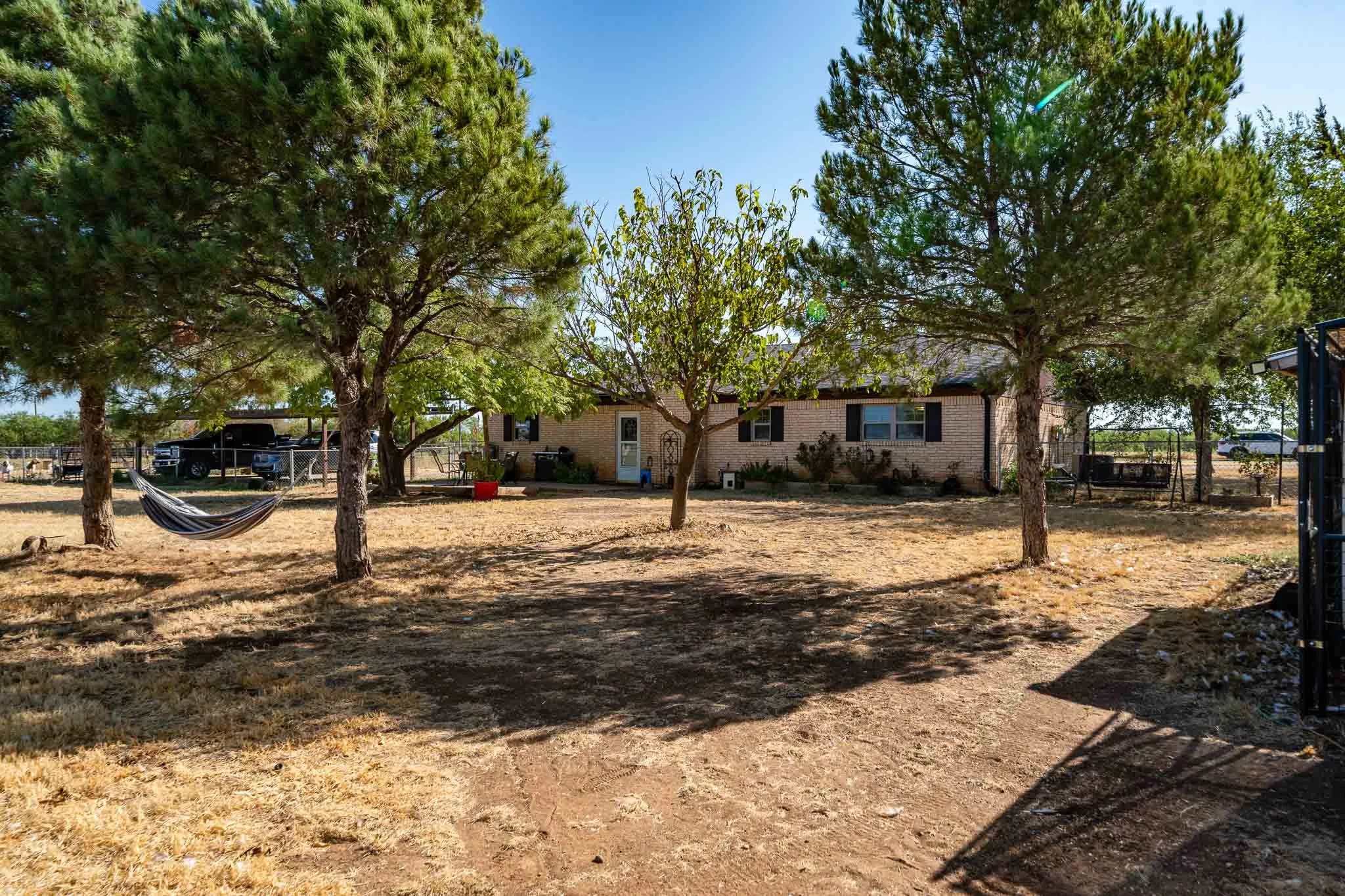 Farm For Sale in Jones County , 20767 CR 309, Abilene, Texas 79601, 3 Bedroom, 2 Bathroom, Garage spaces, 1,925 Sqft, built in 1977, mls#21362052, Real Estate Agent in Abilene, Homes For Sale in Jones county, Homes For Sale in Abilene, Realtor in Abilene Texas, Real Estate Brokerage Independent Realty Texas, Luminita Cordes Realtor