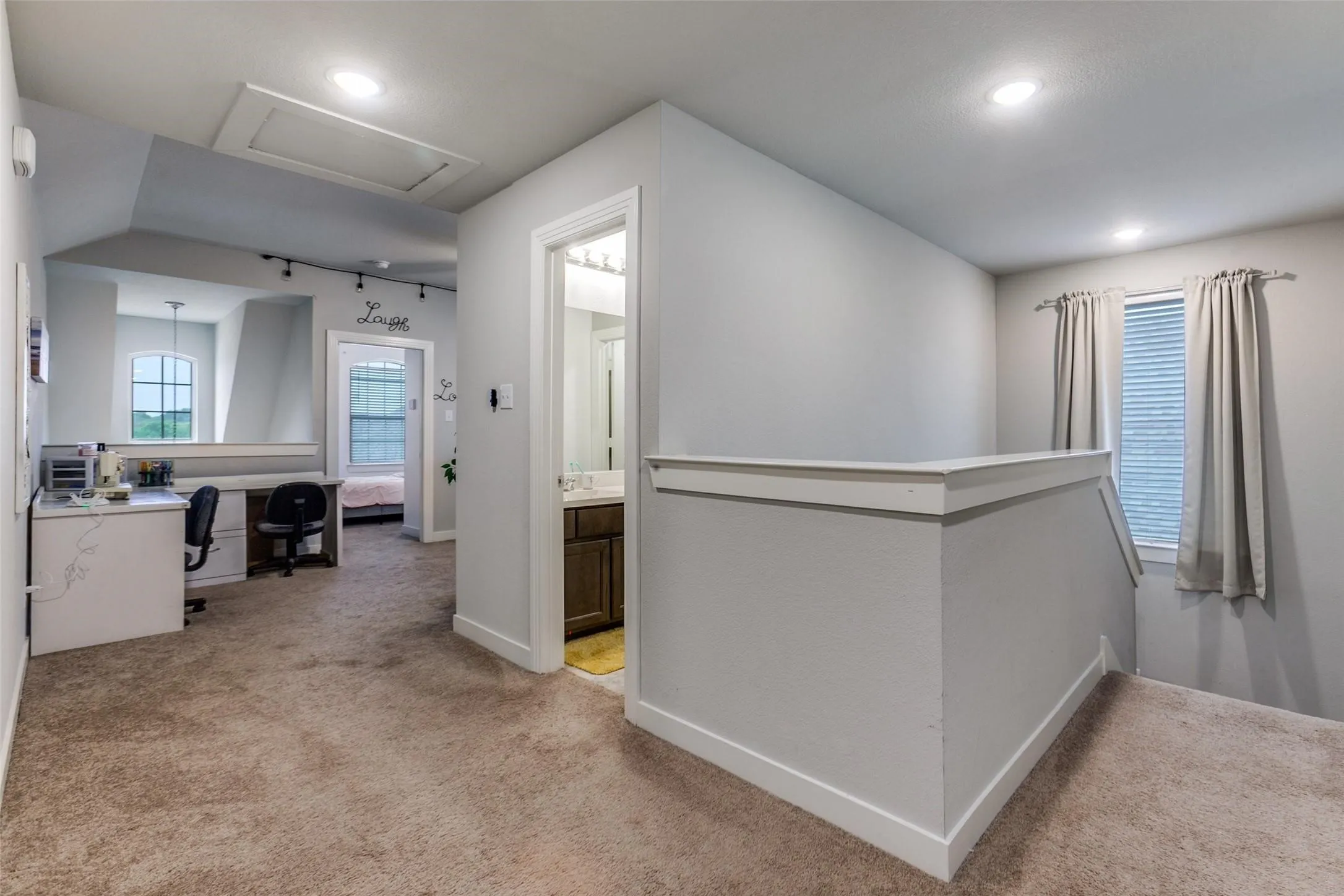 Single Family Residence For Sale in Collin County , 1715 Wildwood Lane, Wylie, Texas 75098, 4 Bedroom, 3 Bathroom, 2 Garage spaces, 2,581 Sqft, built in 2019, mls#21385408, Real Estate Agent in Wylie, Homes For Sale in Collin county, Homes For Sale in Wylie, Realtor in Wylie Texas, Real Estate Brokerage Independent Realty Texas, Luminita Cordes Realtor