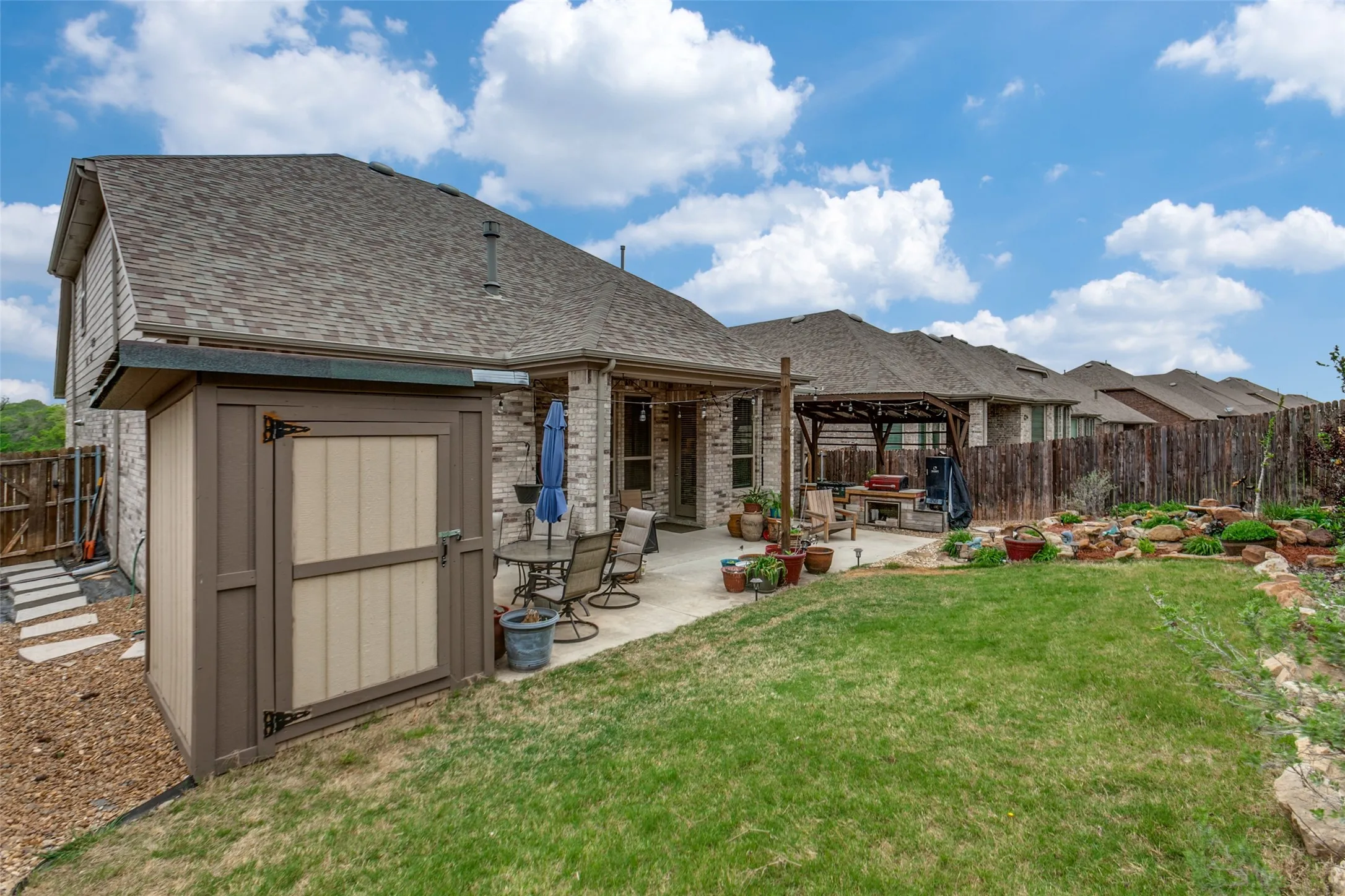 Single Family Residence For Sale in Collin County , 1715 Wildwood Lane, Wylie, Texas 75098, 4 Bedroom, 3 Bathroom, 2 Garage spaces, 2,581 Sqft, built in 2019, mls#21385408, Real Estate Agent in Wylie, Homes For Sale in Collin county, Homes For Sale in Wylie, Realtor in Wylie Texas, Real Estate Brokerage Independent Realty Texas, Luminita Cordes Realtor