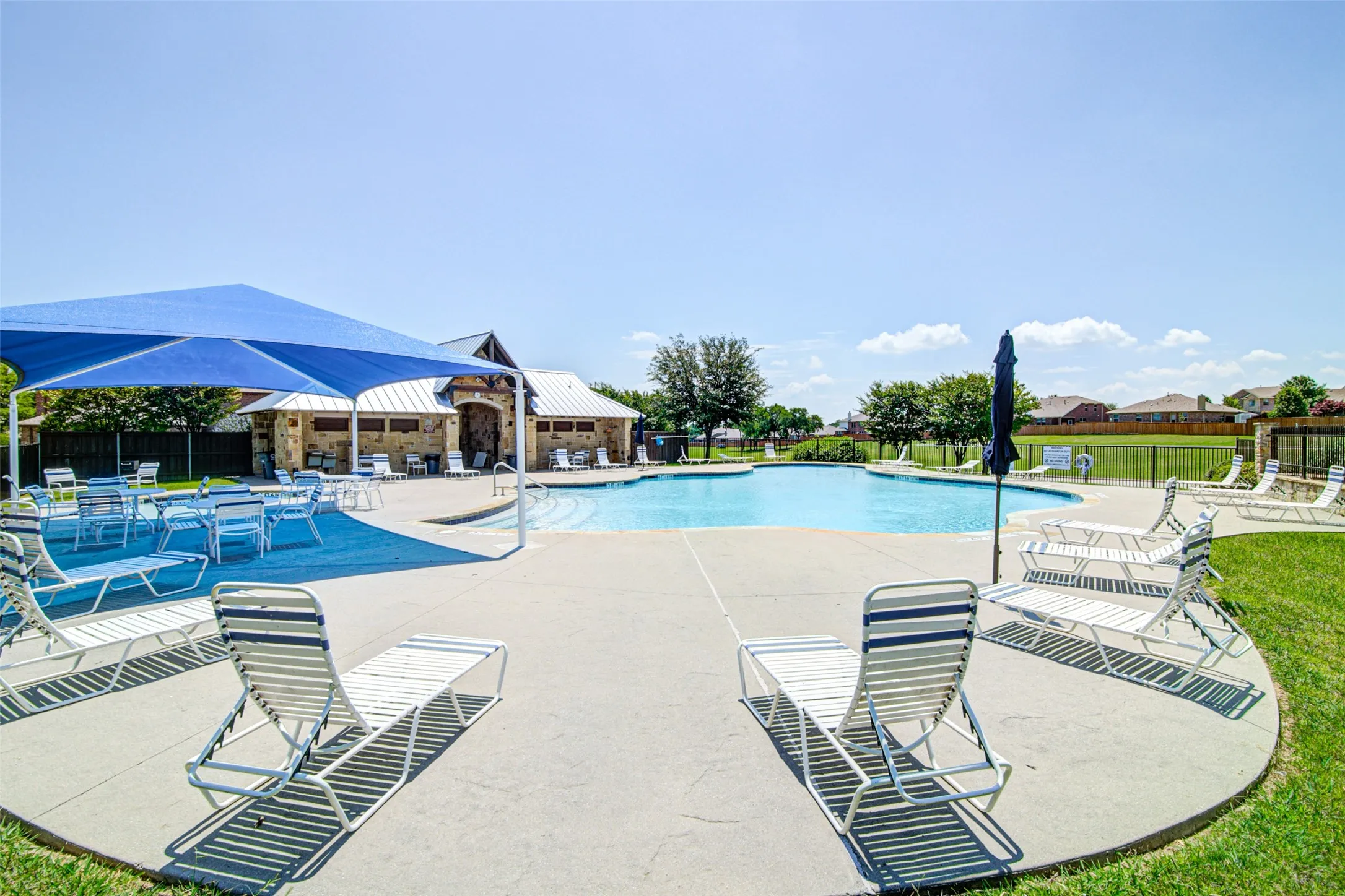 Single Family Residence For Sale in Collin County , 1715 Wildwood Lane, Wylie, Texas 75098, 4 Bedroom, 3 Bathroom, 2 Garage spaces, 2,581 Sqft, built in 2019, mls#21385408, Real Estate Agent in Wylie, Homes For Sale in Collin county, Homes For Sale in Wylie, Realtor in Wylie Texas, Real Estate Brokerage Independent Realty Texas, Luminita Cordes Realtor
