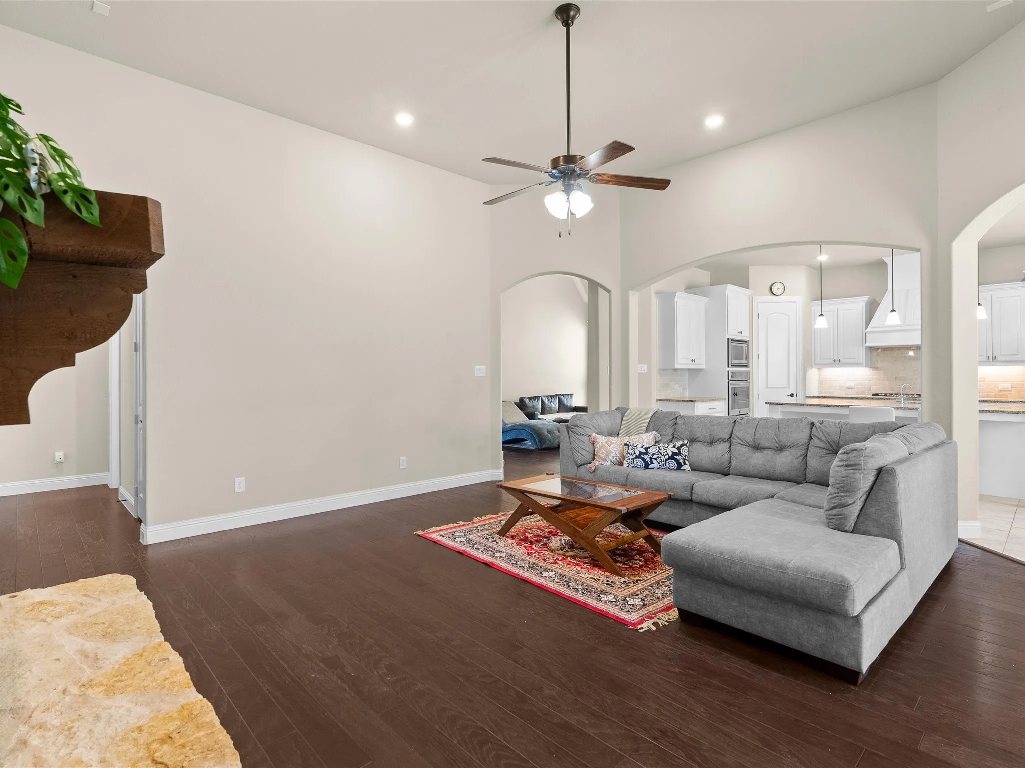 Single Family Residence For Rent in Denton County , 4704 Bonfire Way, Little Elm, Texas 76227, 4 Bedroom, 3 Bathroom, 2 Garage spaces, 3,136 Sqft, built in 2017, mls#21369035, Real Estate Agent in Little Elm, Homes For Rent in Denton county, Homes For Rent in Little Elm, Realtor in Little Elm Texas, Real Estate Brokerage Independent Realty Texas, Luminita Cordes Realtor