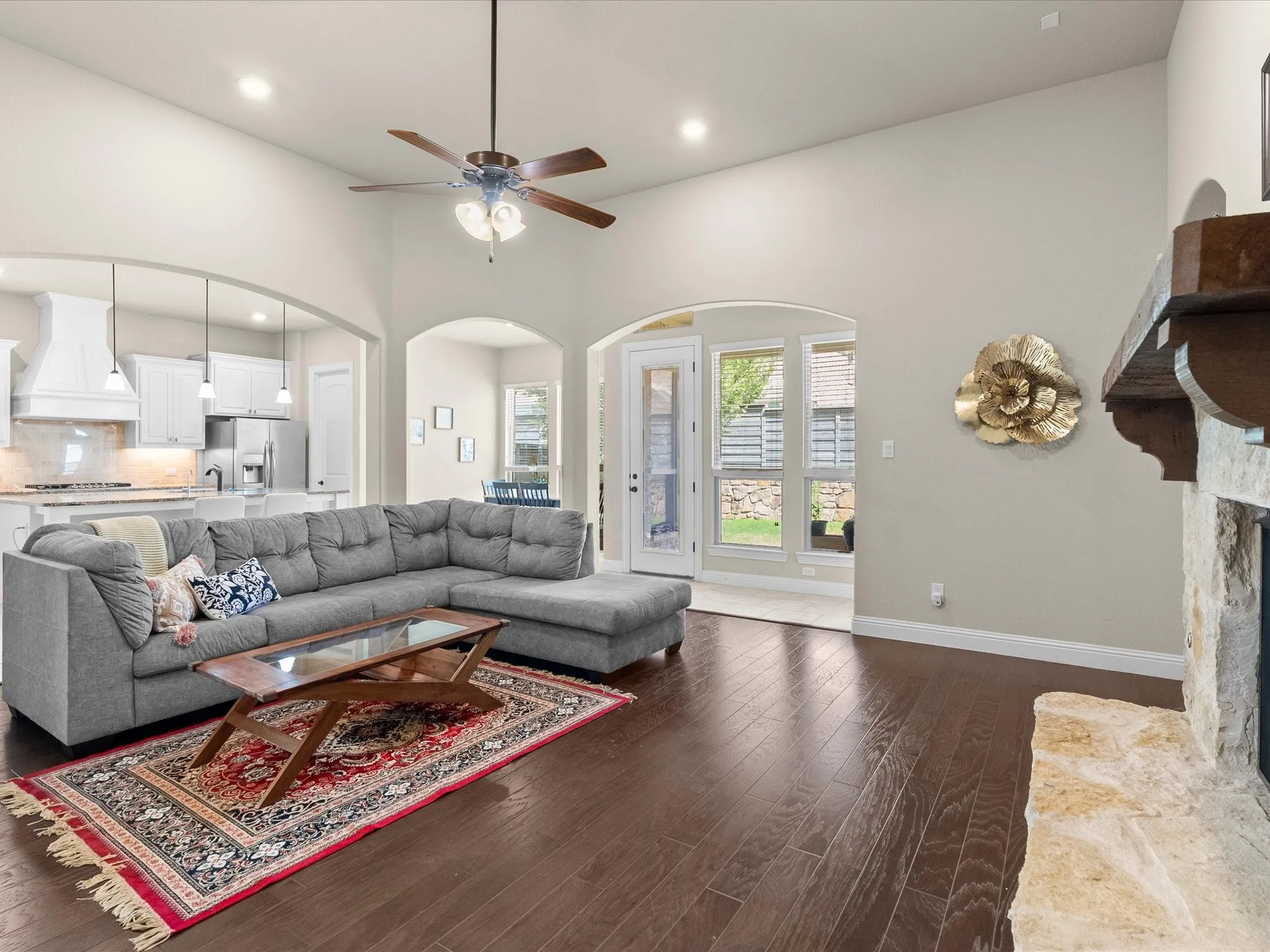 Single Family Residence For Rent in Denton County , 4704 Bonfire Way, Little Elm, Texas 76227, 4 Bedroom, 3 Bathroom, 2 Garage spaces, 3,136 Sqft, built in 2017, mls#21369035, Real Estate Agent in Little Elm, Homes For Rent in Denton county, Homes For Rent in Little Elm, Realtor in Little Elm Texas, Real Estate Brokerage Independent Realty Texas, Luminita Cordes Realtor